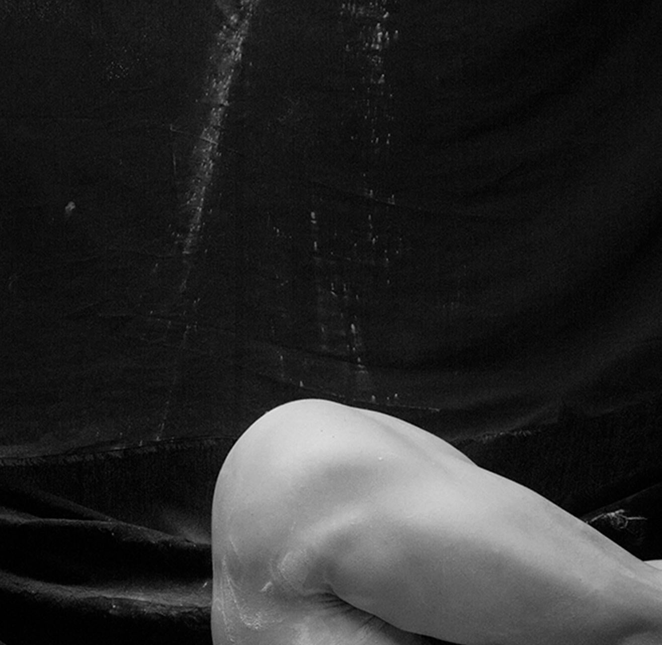 Arena, From the series Acto Uno. Male Nude Limited Edition B&W Photograph - Black Nude Photograph by Ricky Cohete