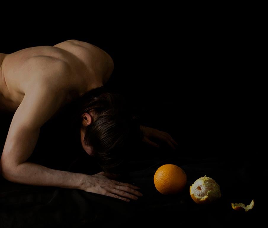 Cosme, Nude. Limited Edition Color Photograph For Sale 2