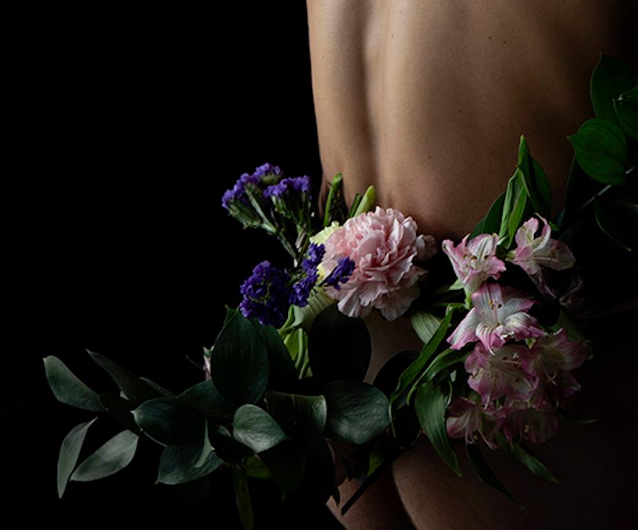 Flora.  Nude. Limited Edition Color Photograph For Sale 2