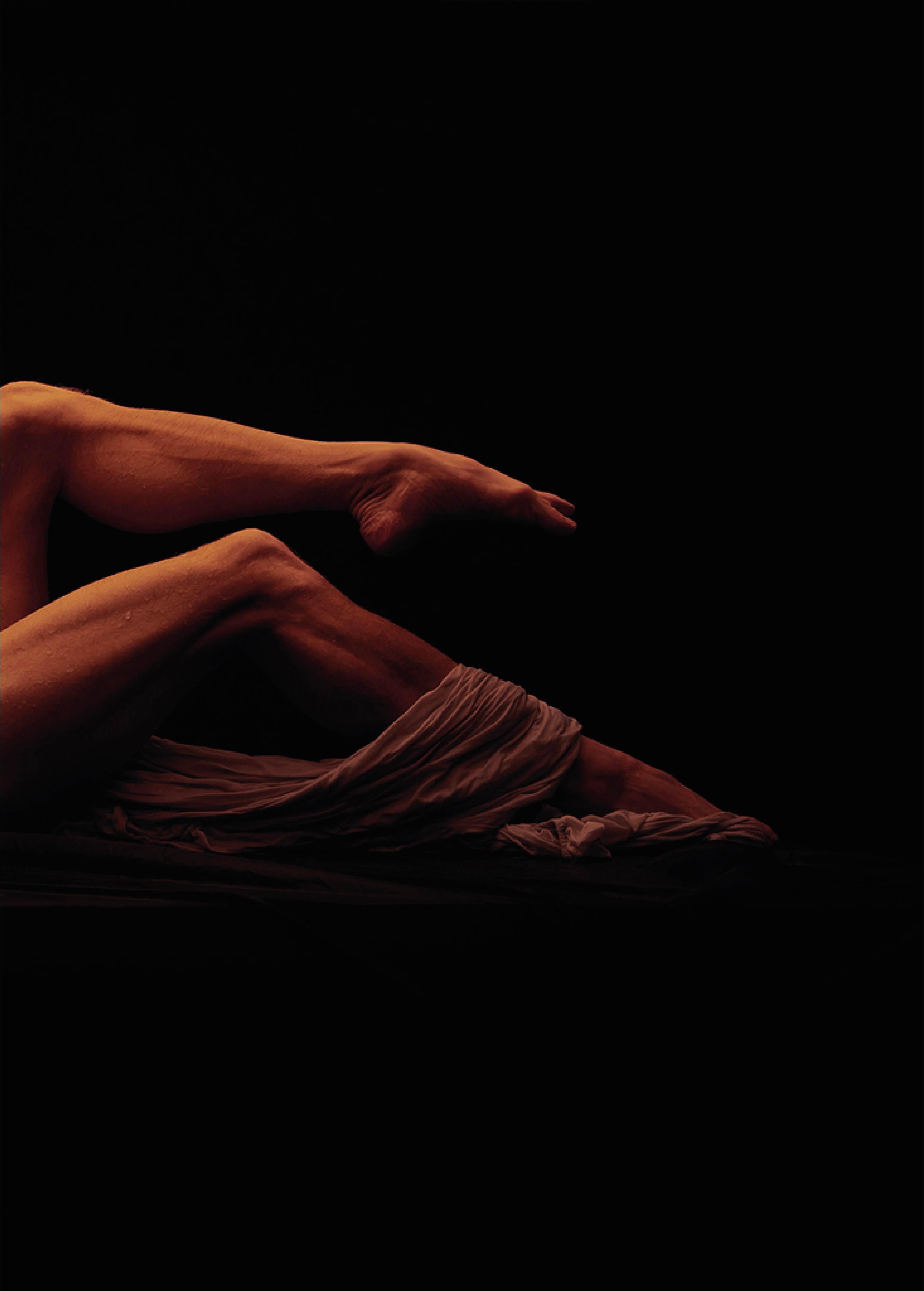 Luz. From the Momentum series. Male Nude. Color Limited Edition Photograph For Sale 1