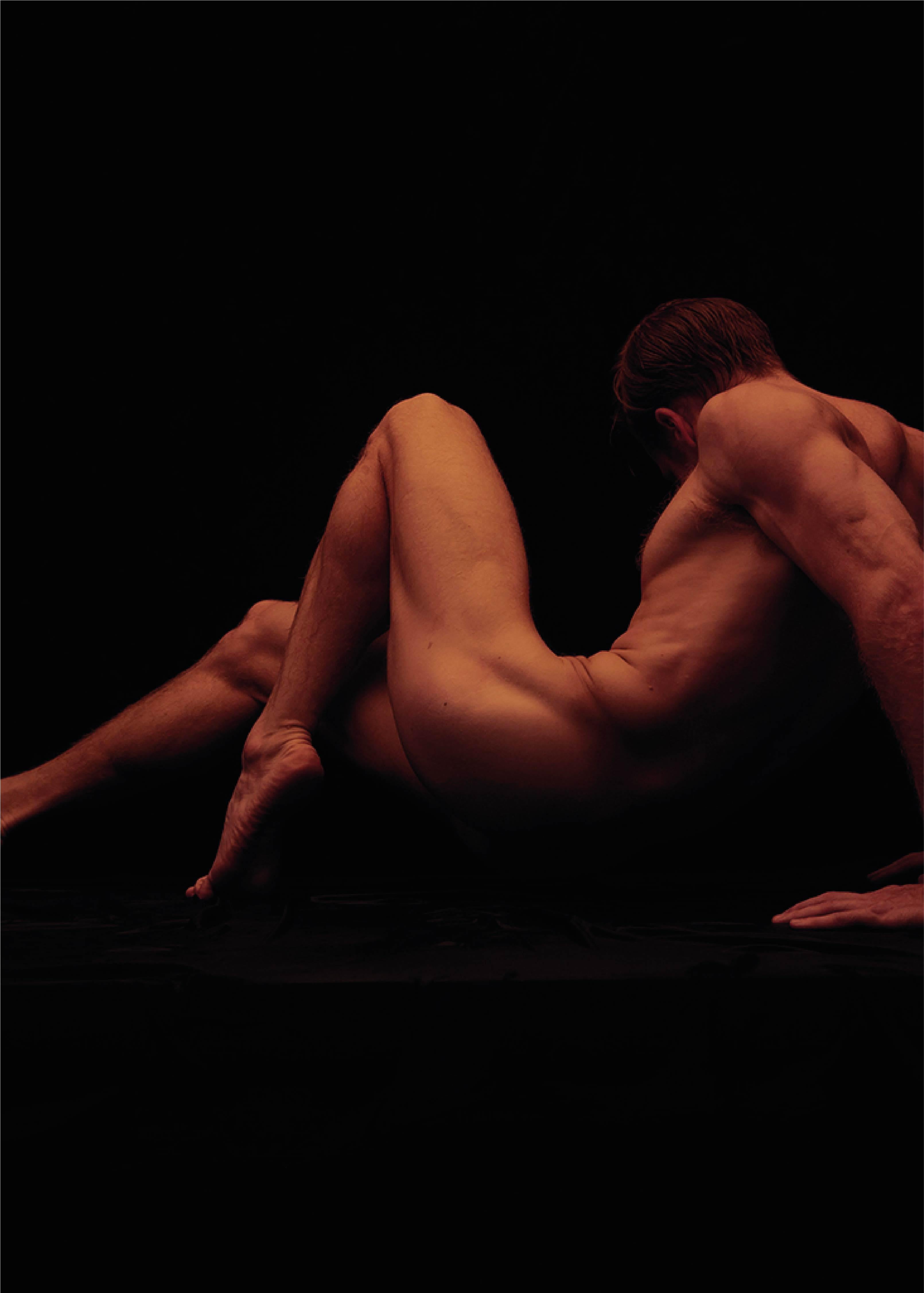 Momentum Dos. Momentum, Series. Male Nude Limited Edition Color Photograph For Sale 1