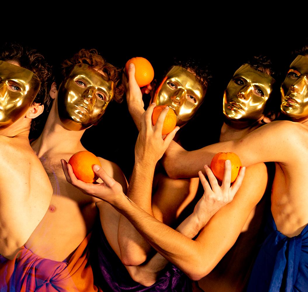 Ocho. From The series Danza de las Naranjas. Figurative Color Photograph For Sale 2