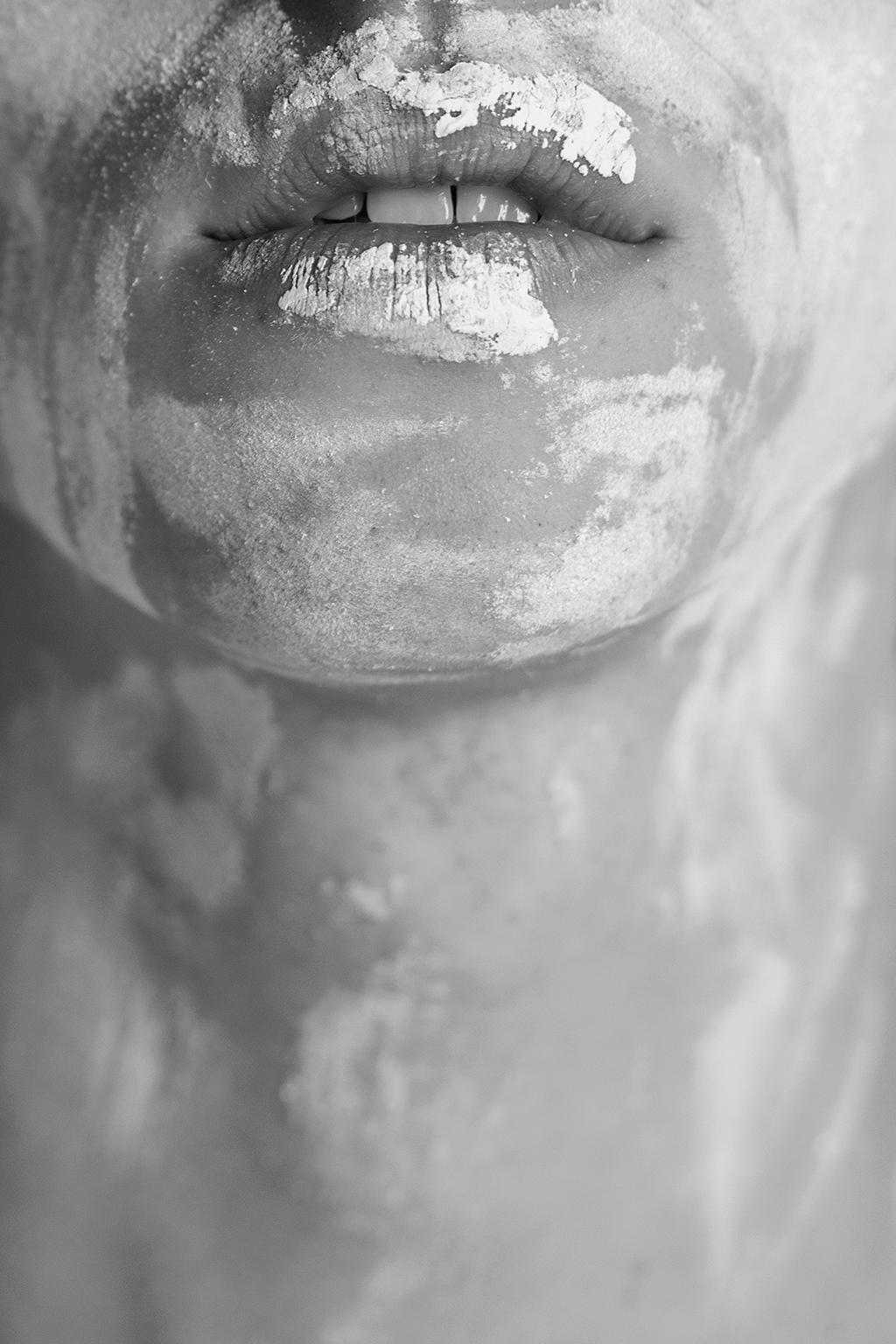 Black and White Photograph de Ricky Cohete - Orígenes. Fotografía en blanco y negro de edición limitada