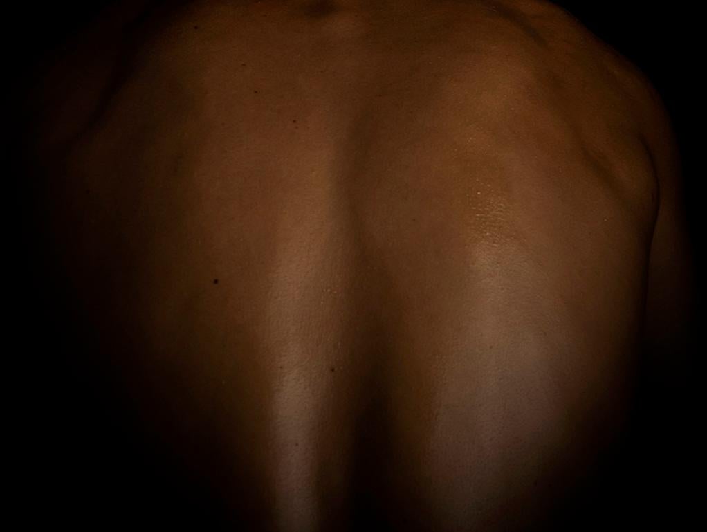 Paraiso, Nude. Color Limited Edition Photograph For Sale 1