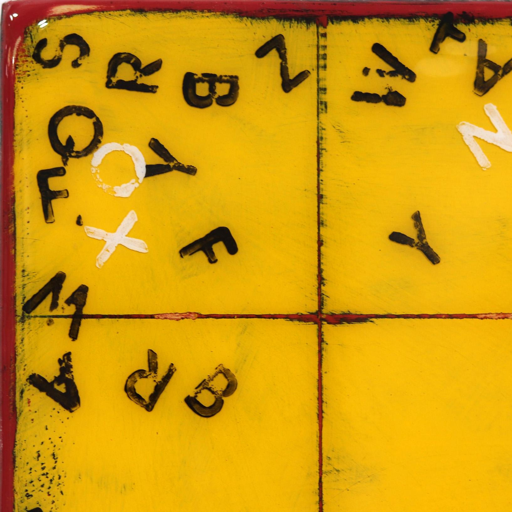 Alphabet-Suppen 12 - Minimalistisches modernes gelbes Farbfeldmalerei-Kunstwerk aus Harz (Orange), Abstract Painting, von Ricky Hunt