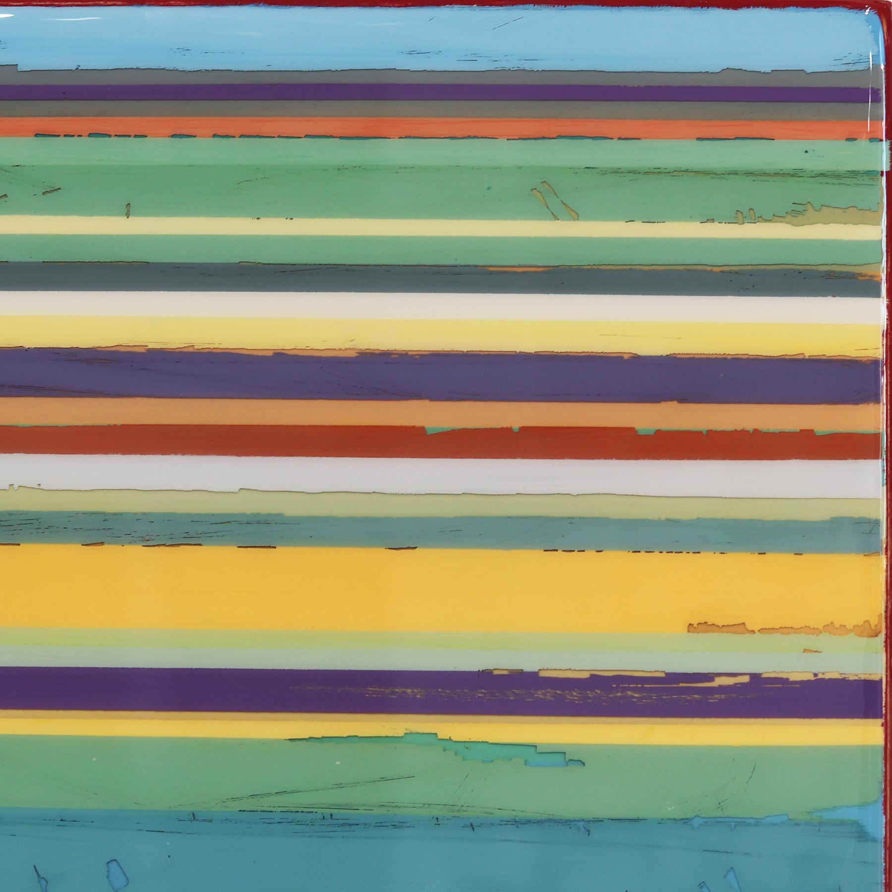 L'arte murale minimalista a tecnica mista di Ricky Hunt è influenzata dal suo passato tumultuoso che ha portato a un cambiamento di paradigma nella creatività e nella vita. An He ricopre il pannello di legno con strati di vernice acrilica,