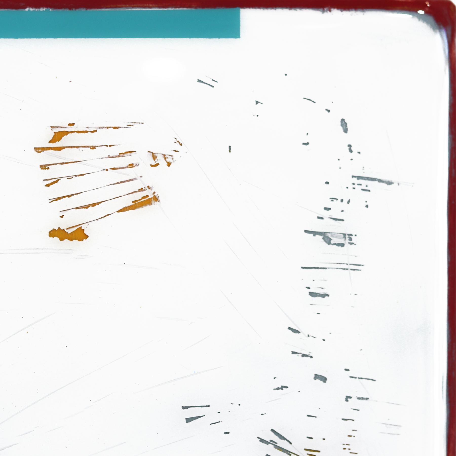 El arte mural minimalista en técnica mixta de Ricky Hunt está influido por su tumultuoso pasado, que le llevó a un cambio de paradigma en la creatividad y en la vida. Cubre el panel de madera con capas de pintura acrílica, retirando algunas capas en