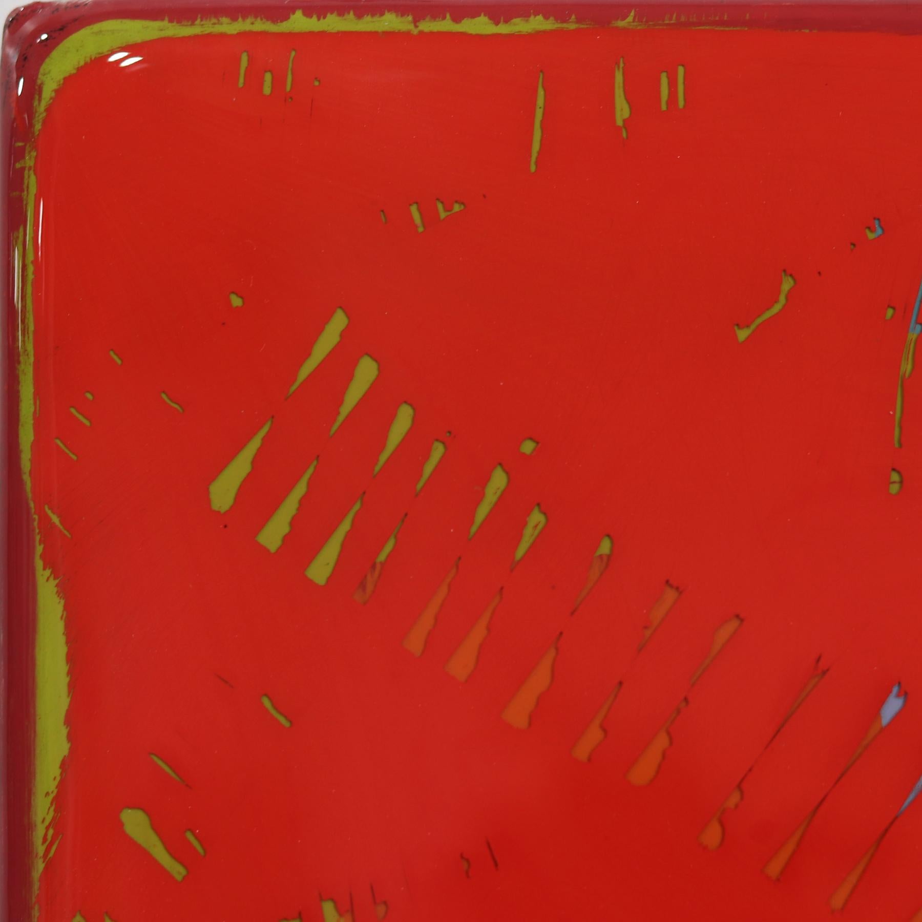 La finestra 323 - Opera d'arte moderna minimalista in resina rossa - Painting Moderno di Ricky Hunt
