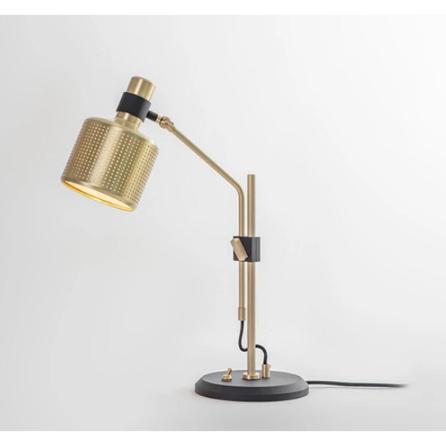 Riddle table lamp by Bert Frank
Dimensions: 18 x 35 x H 47 cm
Materials: Brass 

Available finishes: Brass and black
All our lamps can be wired according to each country. If sold to the USA it will be wired for the USA for instance.

When