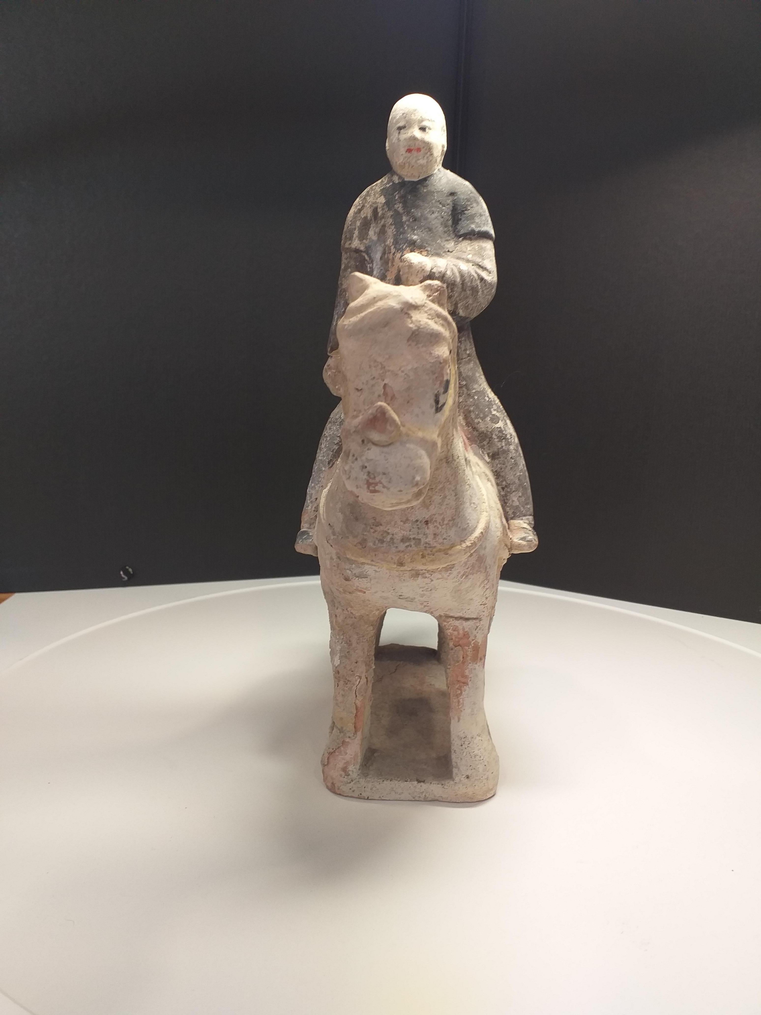 Rider 2, terre cuite polychrome, période Ming État moyen - En vente à Saint ouen, FR