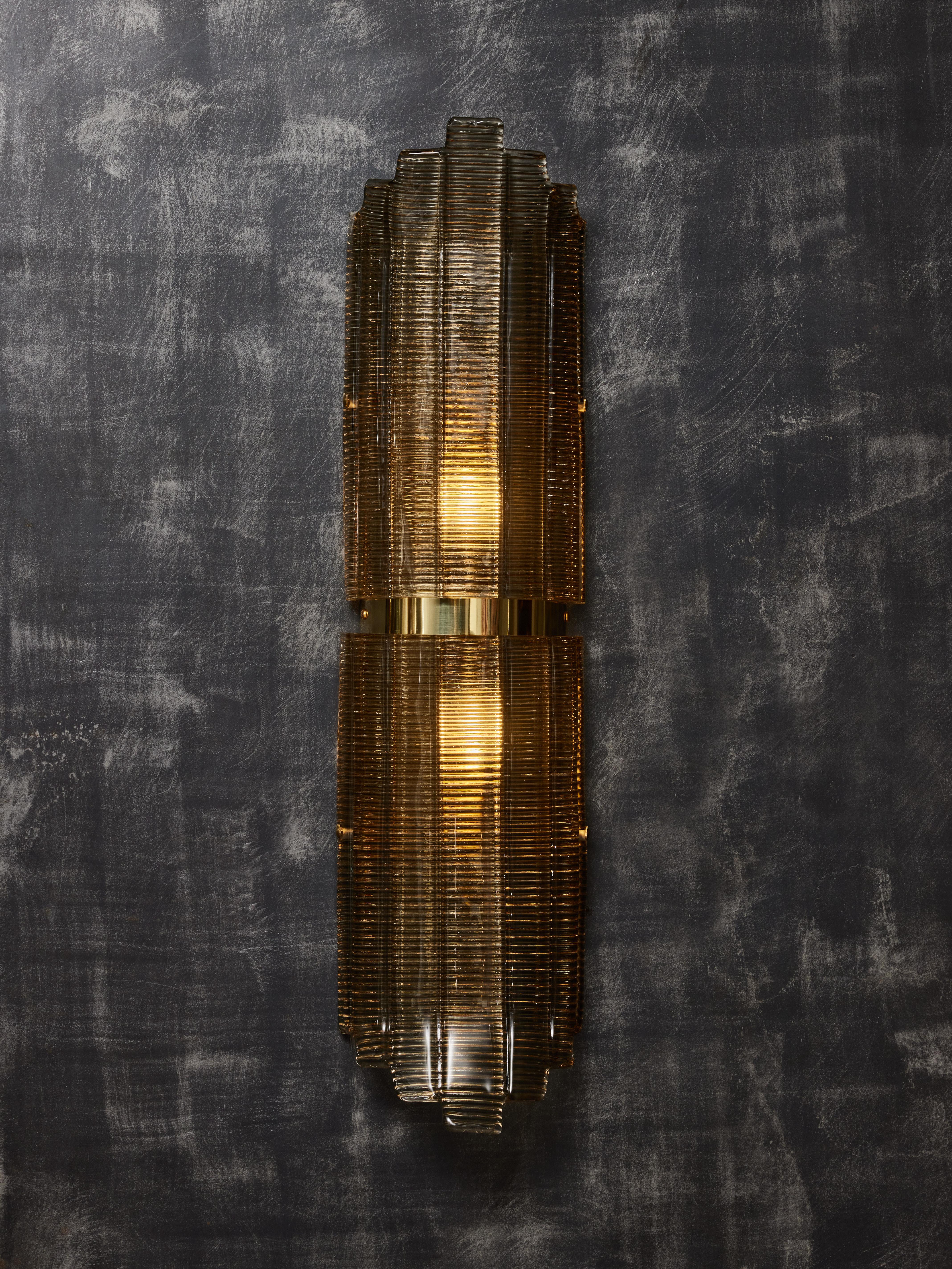 Italian Ridged Murano Glass and Brass Wall Sconce For Sale