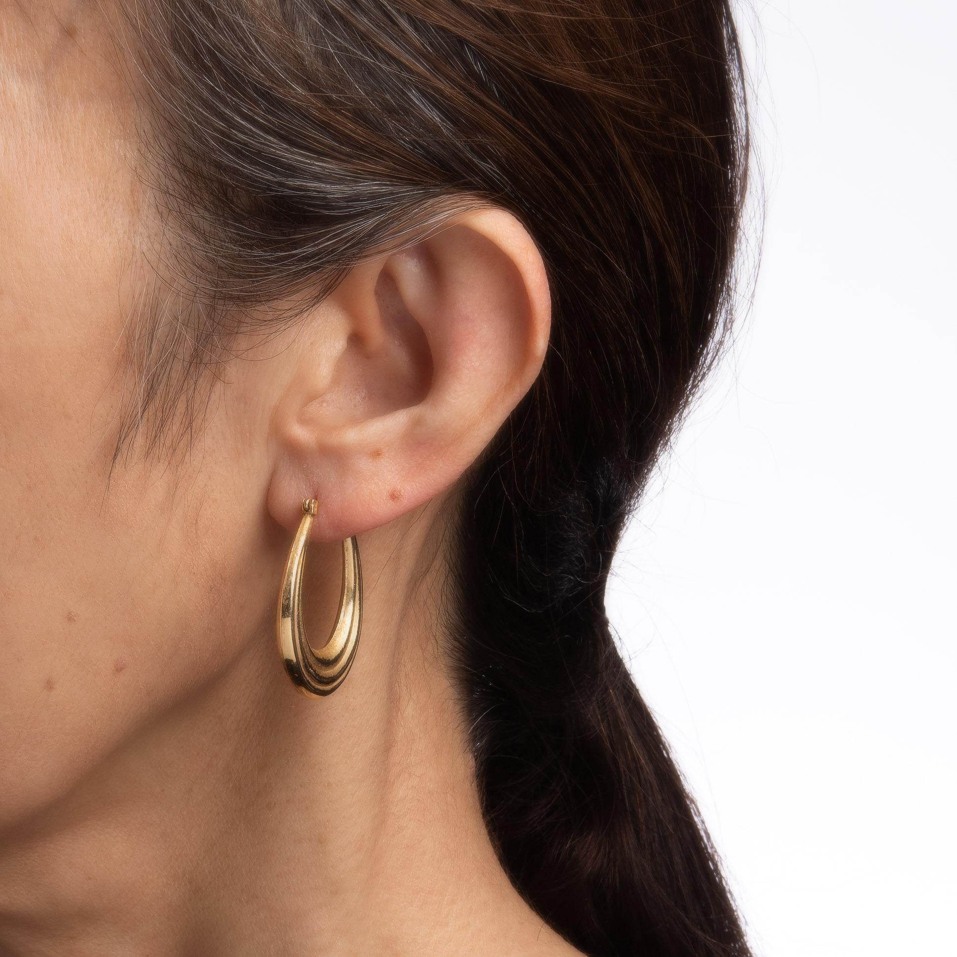 vintage 14k gold hoop earrings