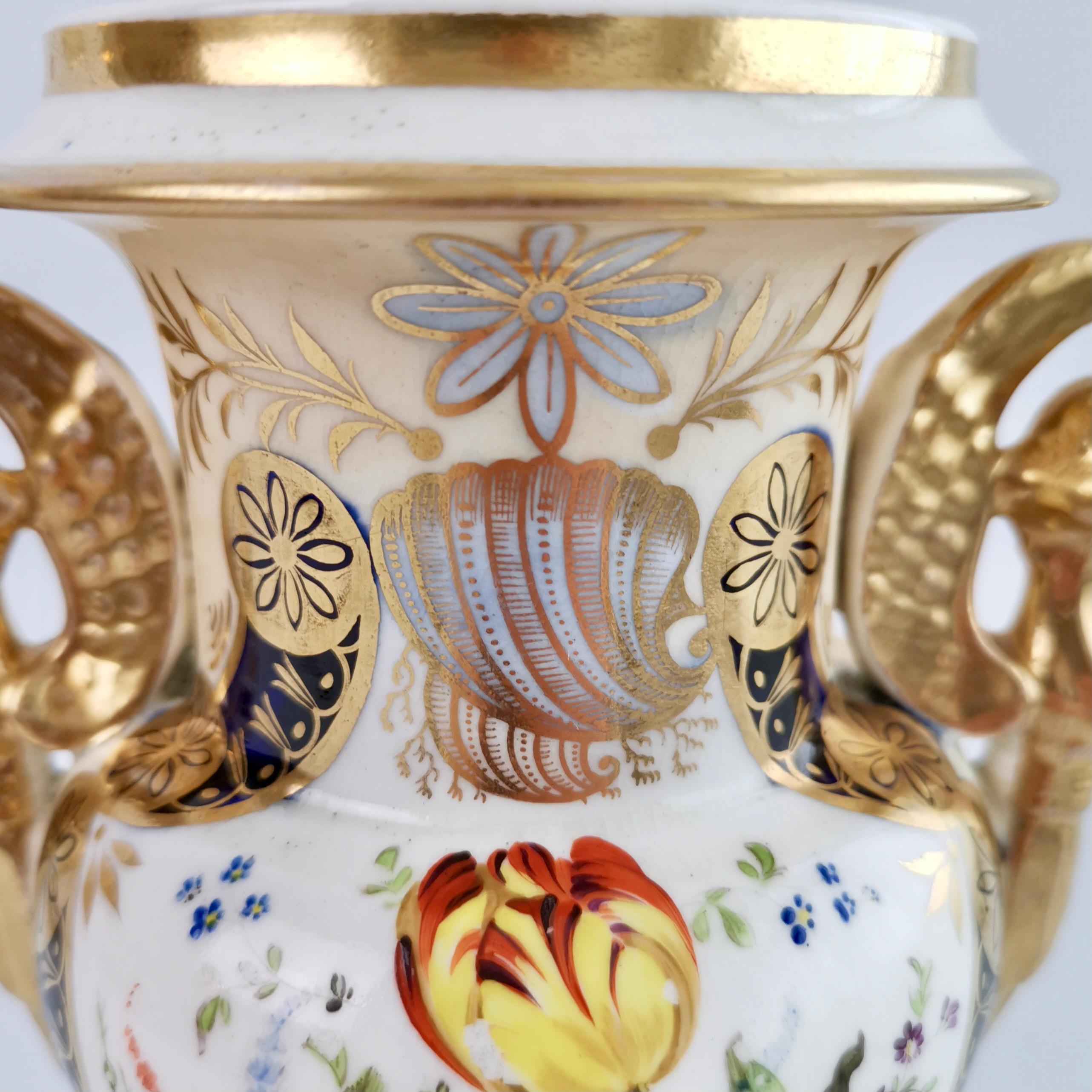 Garniture anglaise de 3 vases, style Empire, provenance G.Godden, 1810-1815 en vente 1