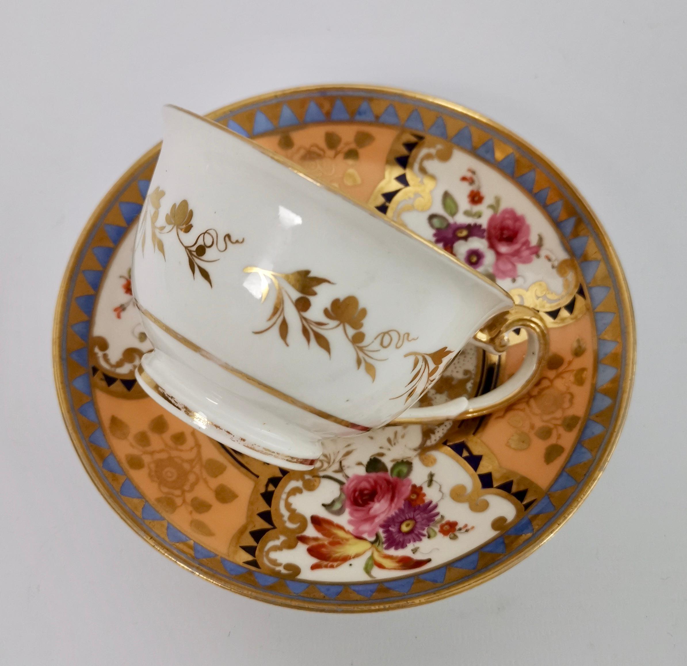 Ridgway Porcelain Teacup, Apricot, Periwinkle and Flowers, Regency circa 1820 In Good Condition In London, GB