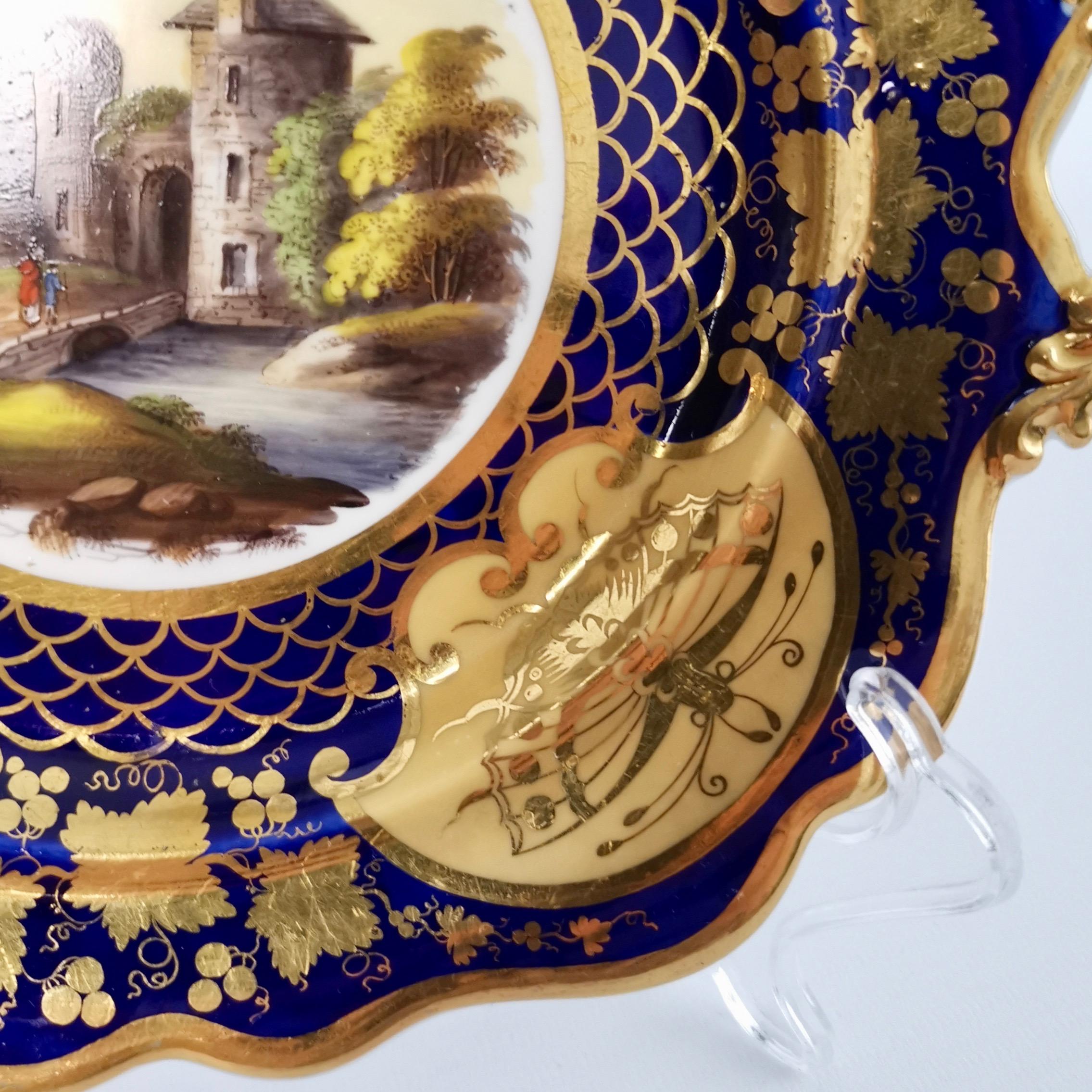 Ridgway Twin-Handled Porcelain Plate, Cobalt Blue, Gilt and Landscape circa 1825 In Good Condition In London, GB