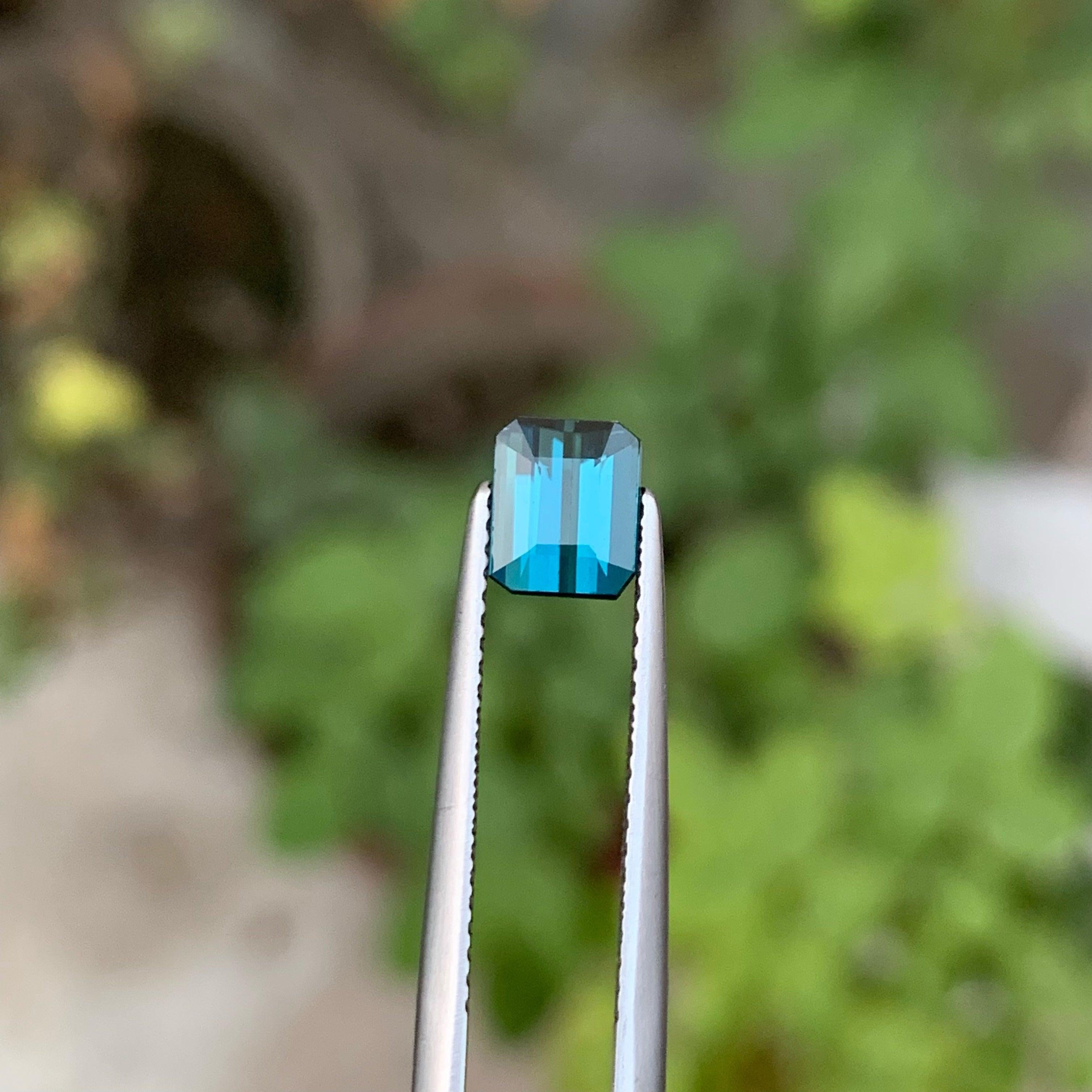 Lächerlich blau Indicolite Turmalin Edelstein 1,30 Karat Turmalin Stein für Ring (Smaragdschliff)