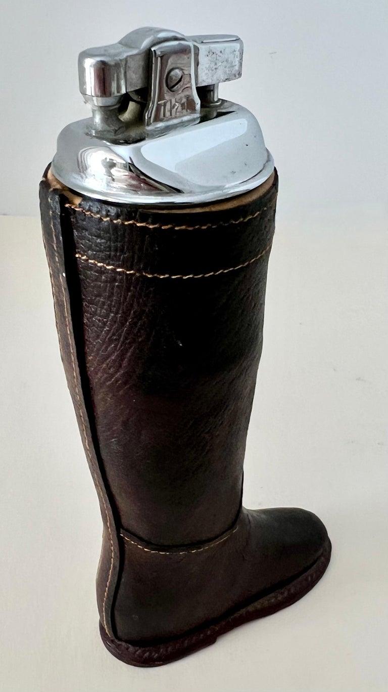 Riding Boot Cigar Cigarette or 420 Lighter In Good Condition In Los Angeles, CA