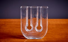 Vaso in vetro Riedel con tre aperture per i fiori. Austria anni '50