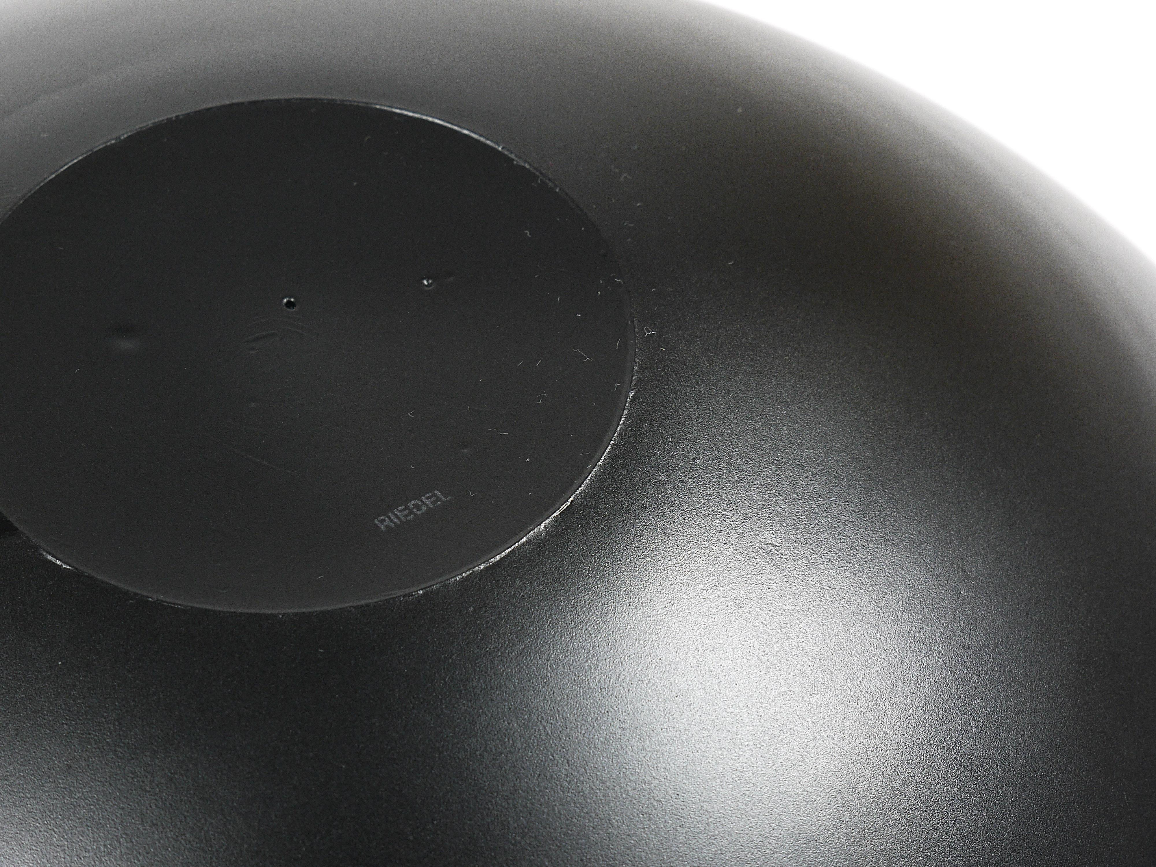 Riedel x Mesa Design Gran cuenco de cristal negro para centro de mesa, Italia posmoderna, 1980 en venta 3