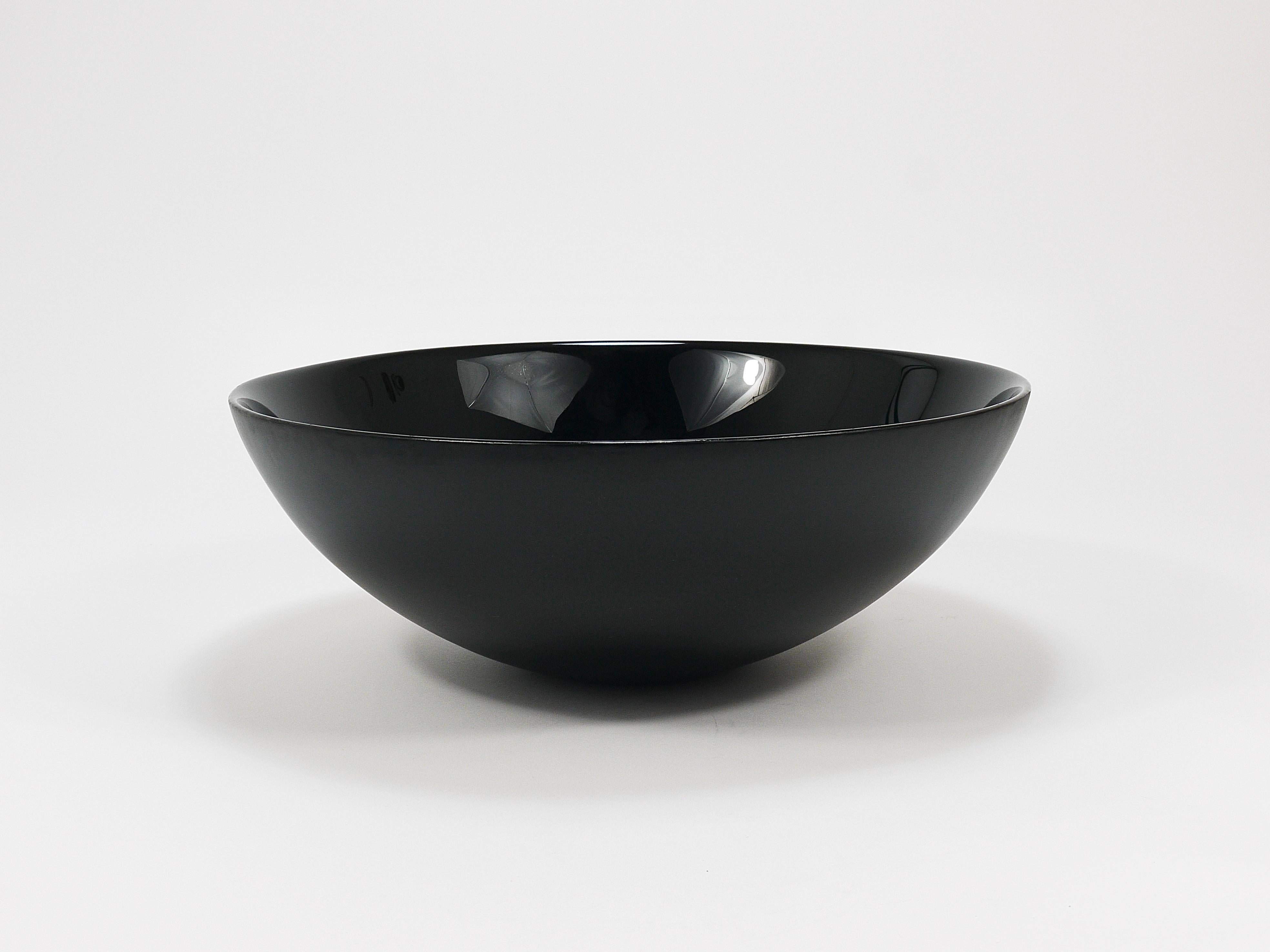 Riedel x Mesa Design Gran cuenco de cristal negro para centro de mesa, Italia posmoderna, 1980 Austríaco en venta