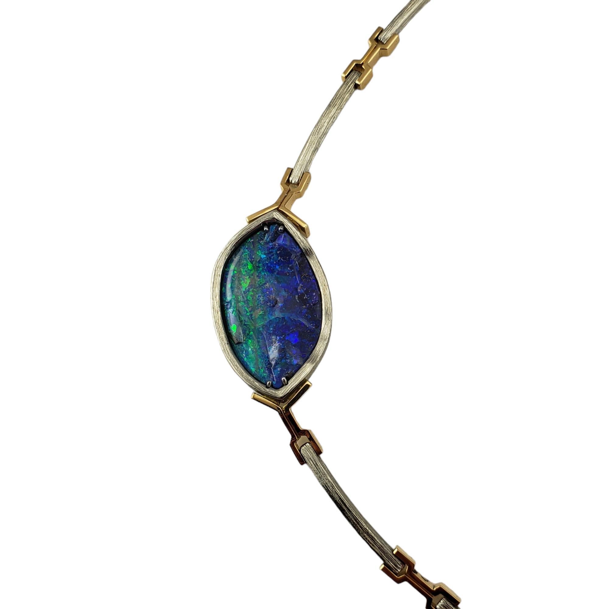 Taglio ovale Collana Riethmann in oro bicolore e opale nera #17823 in vendita