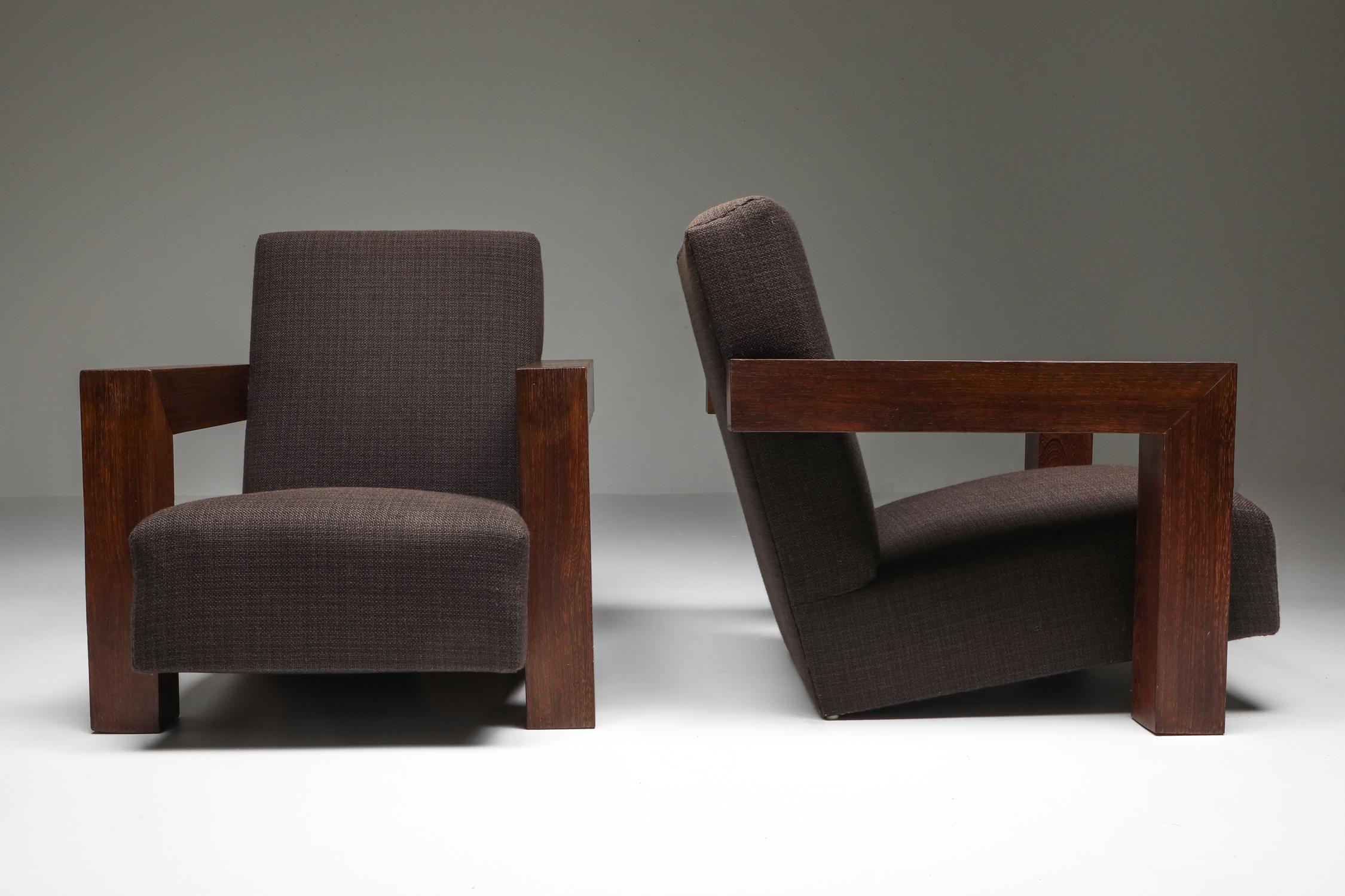 Utrecht chair, Gerrit Rietveld, architect edition 1960s, wenge frame, upholstery

Gerrit Rietveld came up with the design for the Utrecht armchair in 1935 while working for the Metz & Co. department store in Amsterdam, where his brief was to make