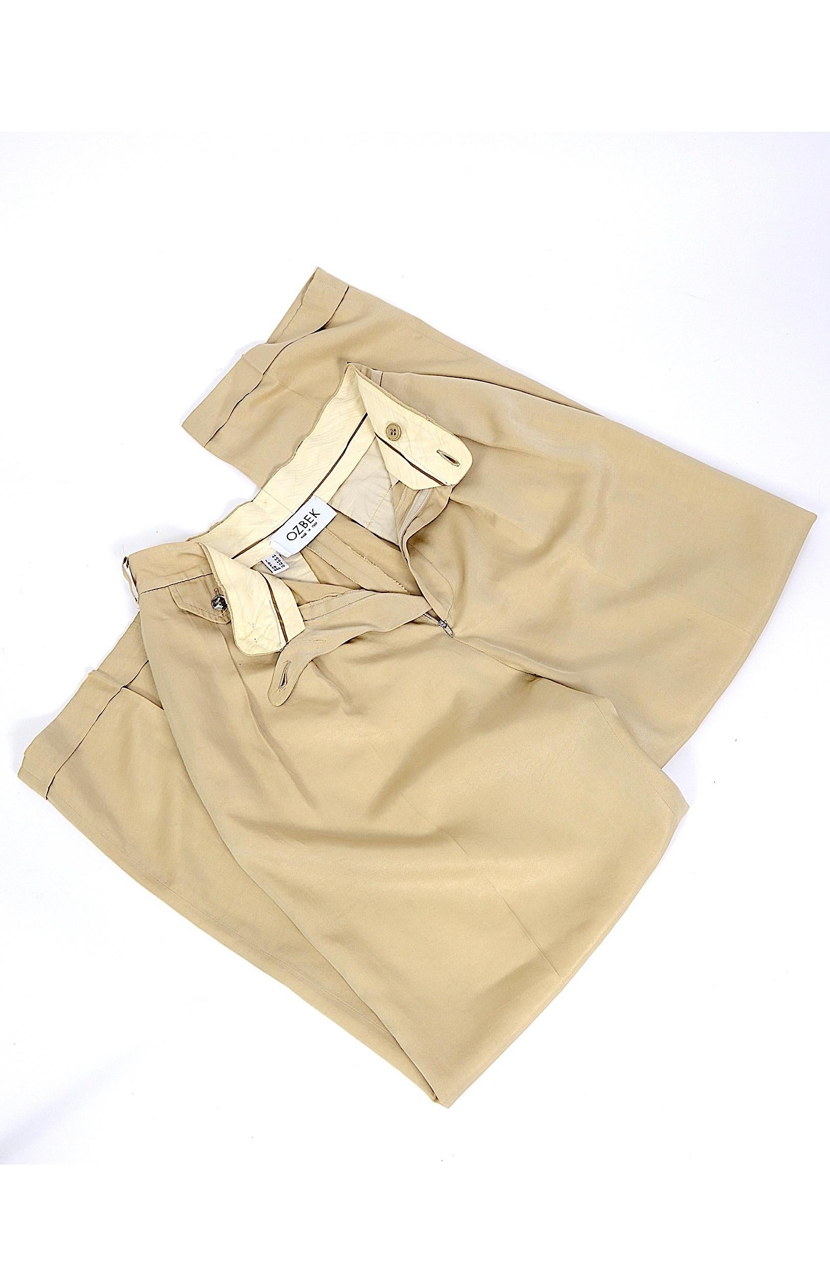 Rifat Ozbek Vintage 1990er Jahre Vorne plissierte elegante Hose aus Seidengemisch   im Angebot 1