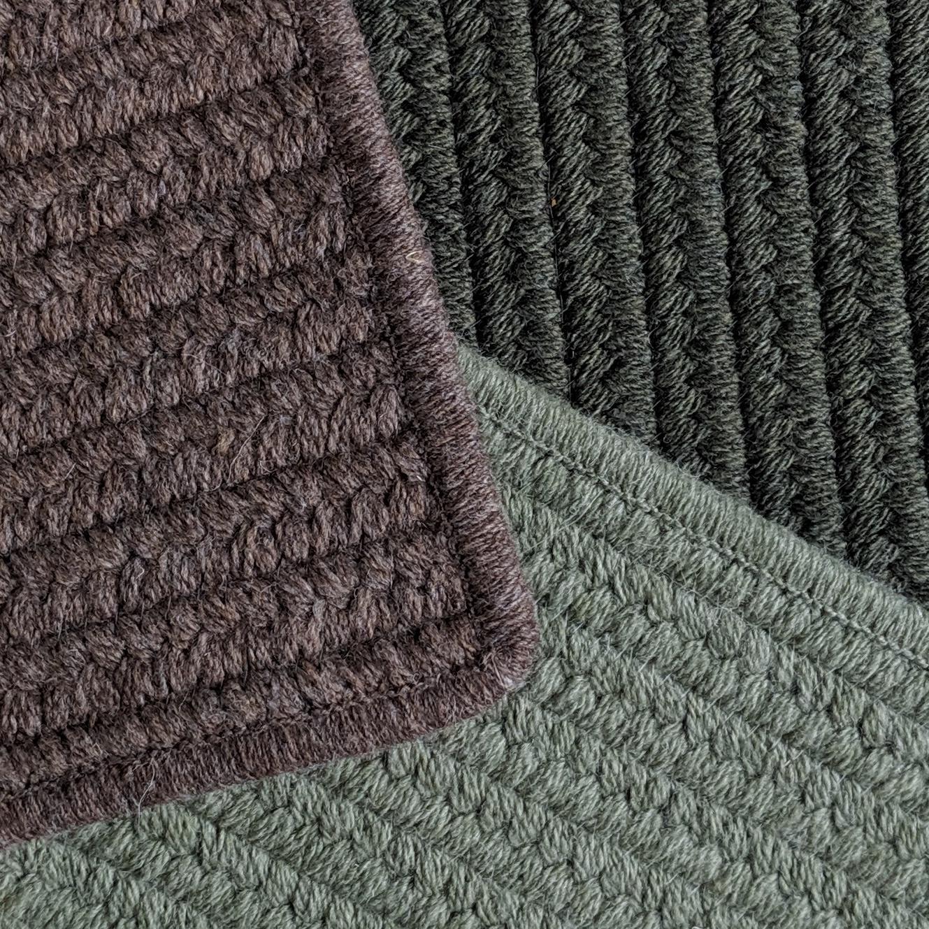 Diese Auflistung ist für einen 12 x 15 Teppich in den Farben, die im ersten Bild gezeigt werden, plus ein rug pad für Gebrauch auf harten Oberflächen.

Wir bieten eine Reihe von verschiedenen Farben an. Wir können die Farben entsprechend dem