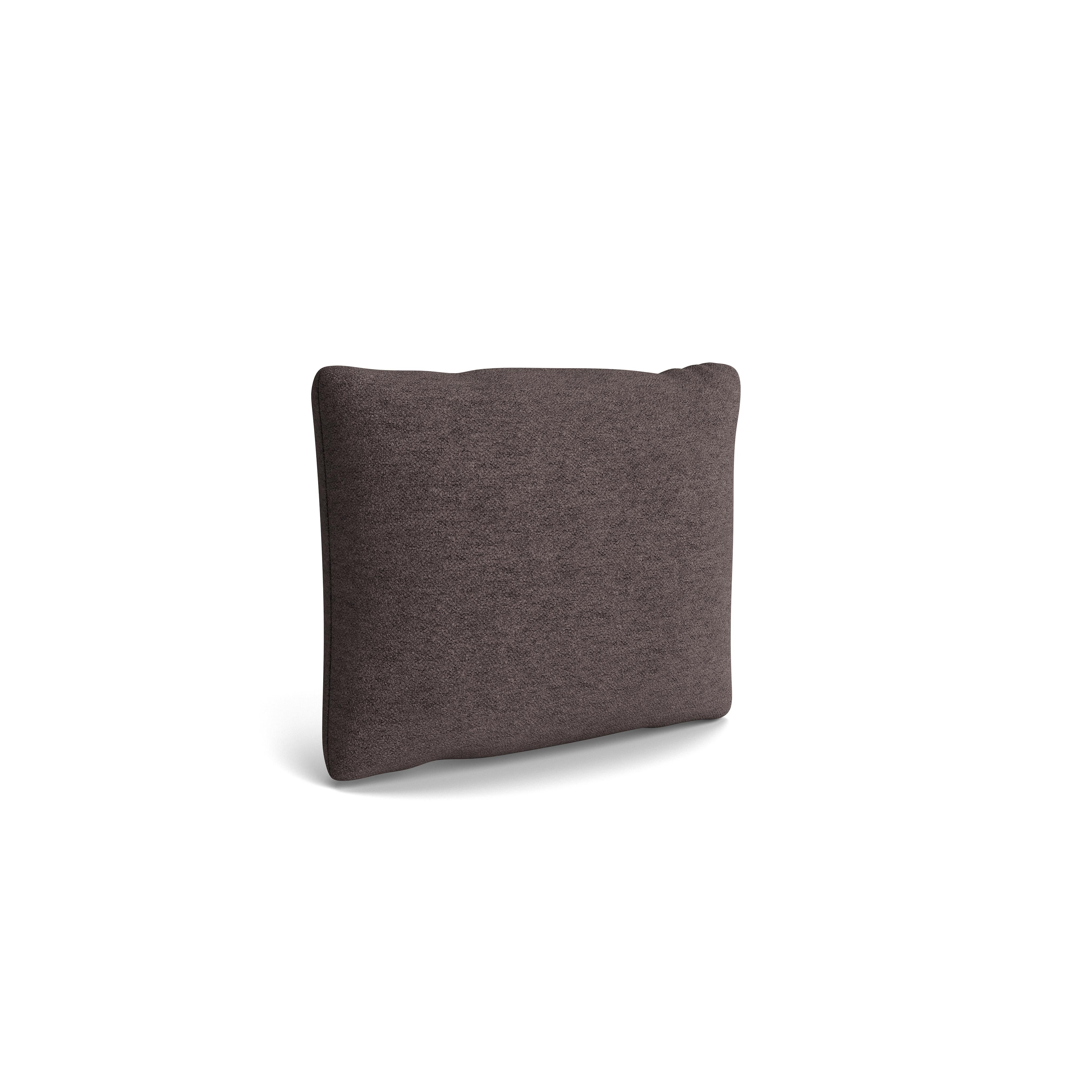 Riff Small Cushion by NORR11
Dimensions: W 50 x H 40 cm.
Materials: Foam and upholstery.
Upholstery: Barnum Boucle Color 3.

Available in different upholstery options. Prices may vary.  Please contact us. 

The Riff Sofa is a study on the classic