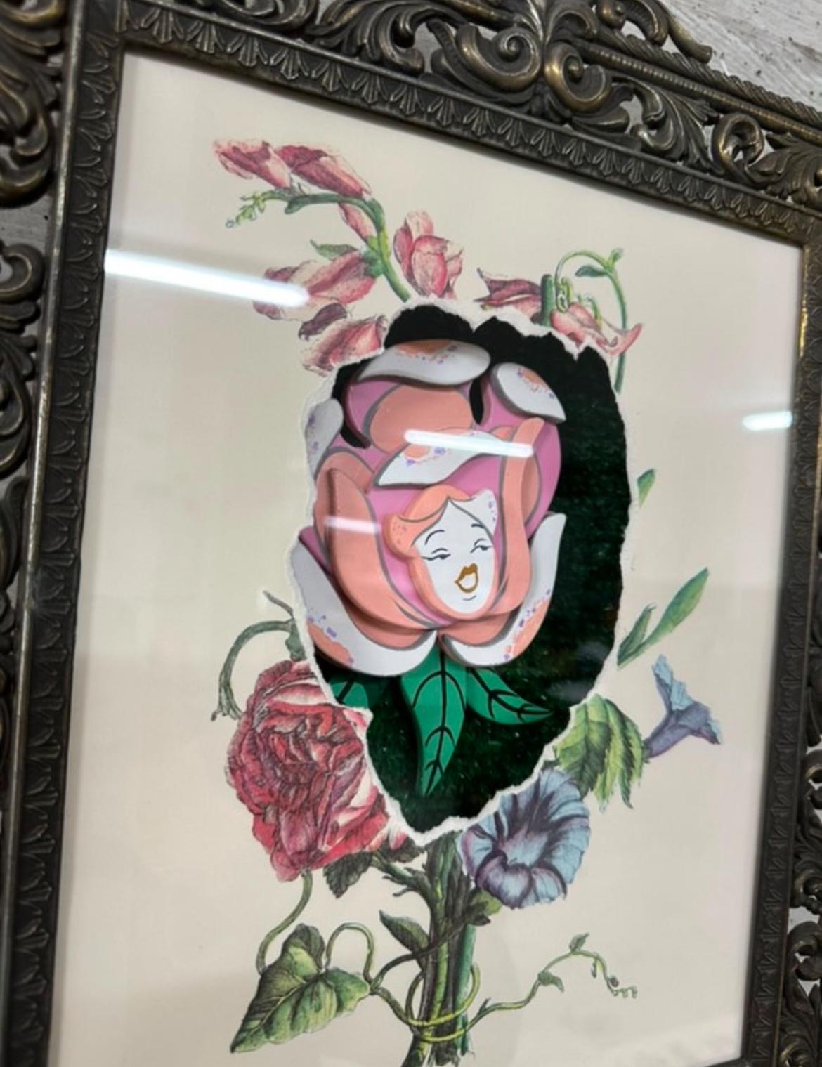 Se trata de una obra de arte recortada y pintada a mano por el artista italiano Riffblast. Está firmada al dorso como obra de arte original lista para colgar con marco. 
Está basado en Alicia en el país de las maravillas de esa serie. 