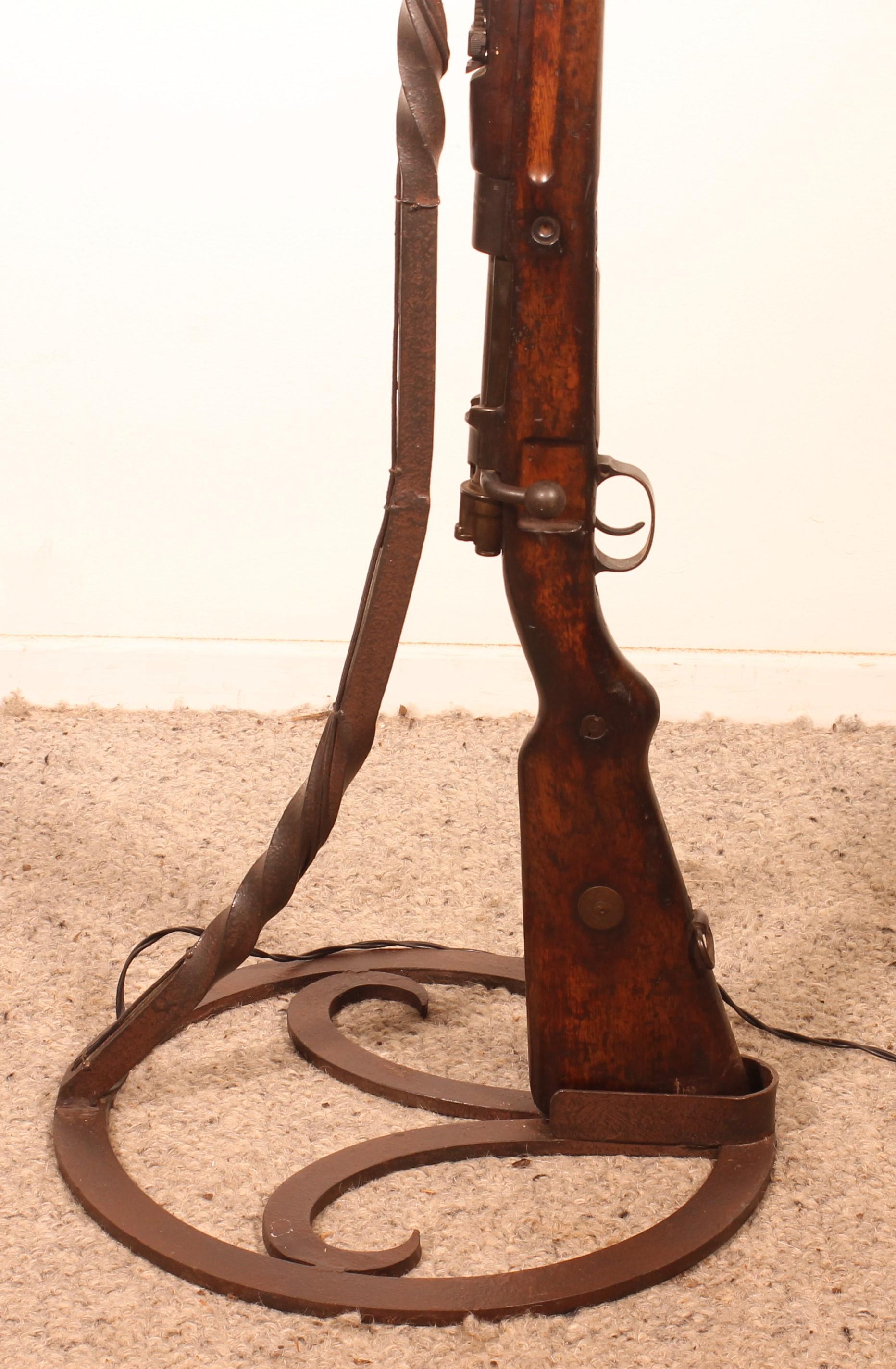 Belgian Rifle Floor Lamp With Its Lampshade For Sale