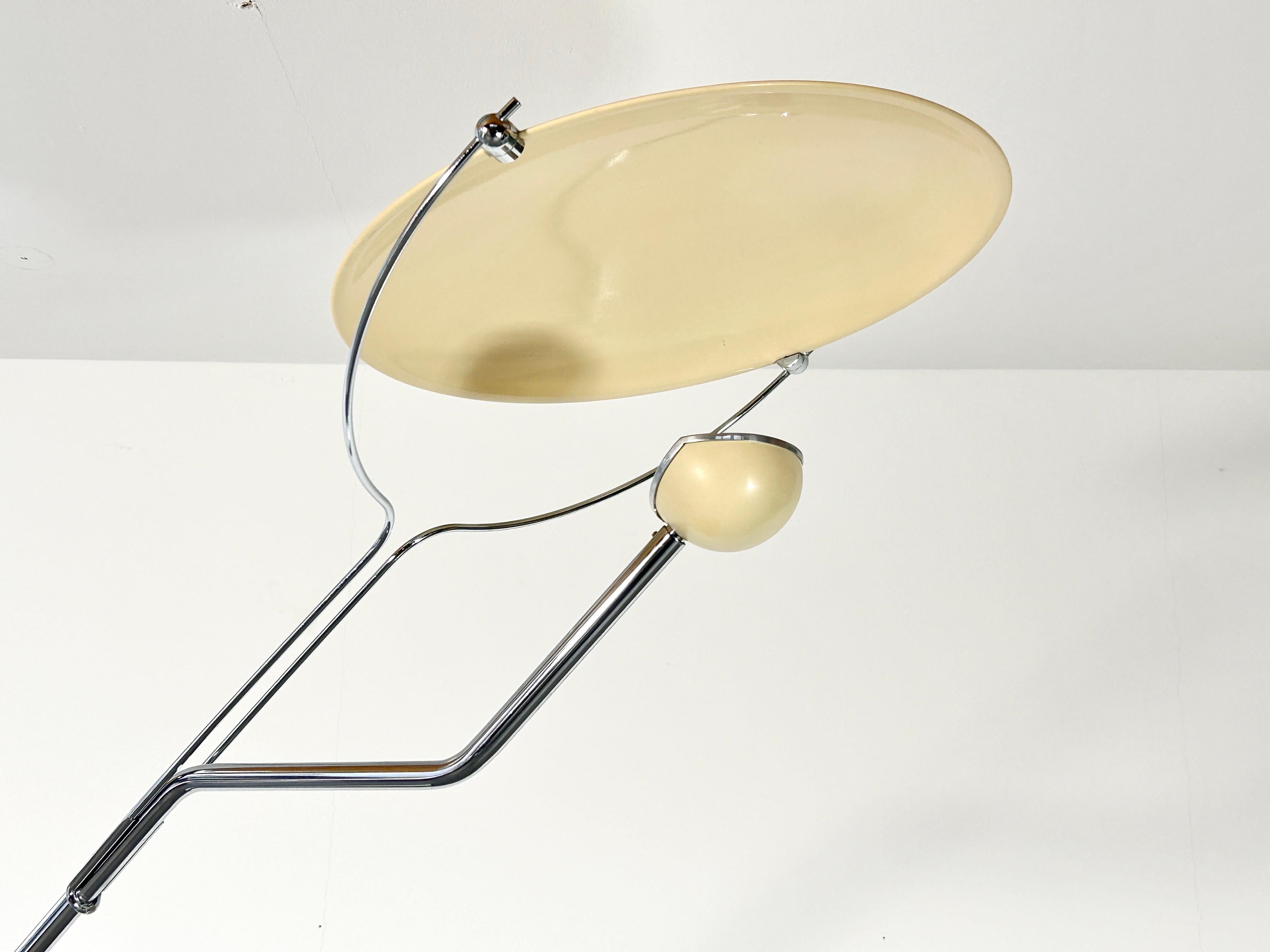 Riflessione floor lamp designed by Claudio Salocchi for Skipper 1973 In Good Condition For Sale In Offenburg, Baden Wurthemberg