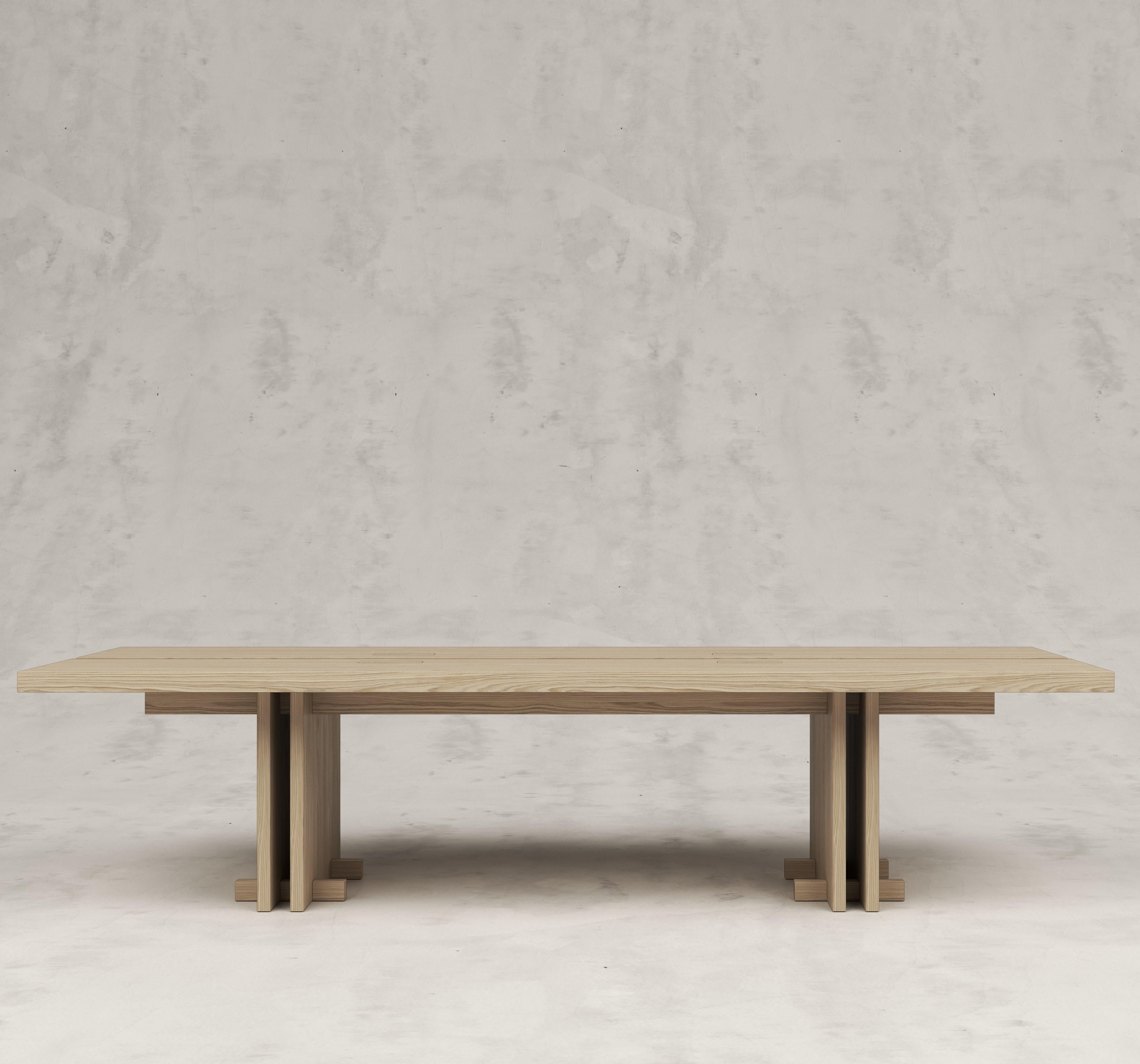 Rift Wood Dining Table by Andy Kerstens In New Condition In Geneve, CH