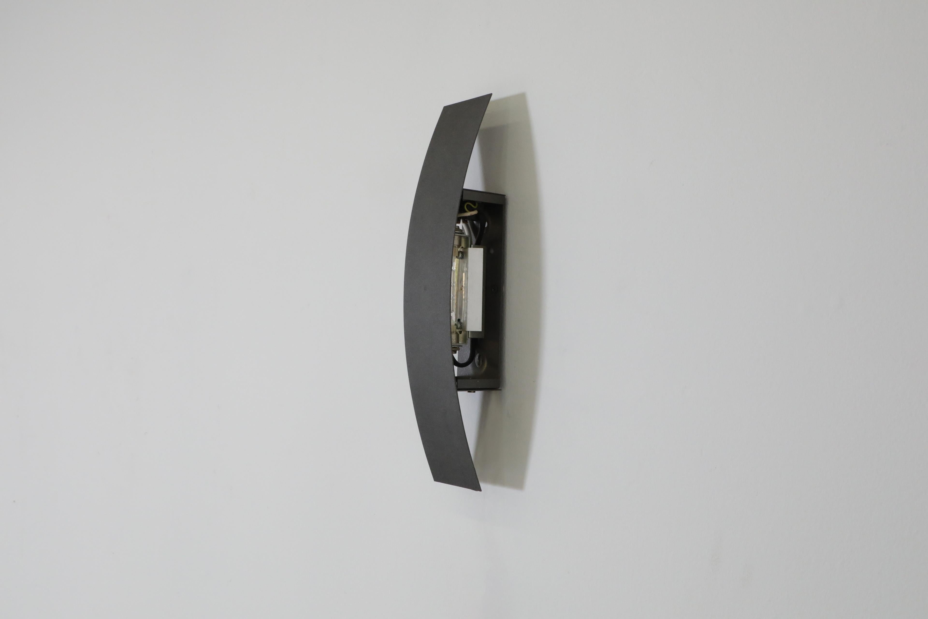 Mid-Century Modern 'Riga' Wall Sconce by Paolo Zani for Fontana Arte, 1995 For Sale