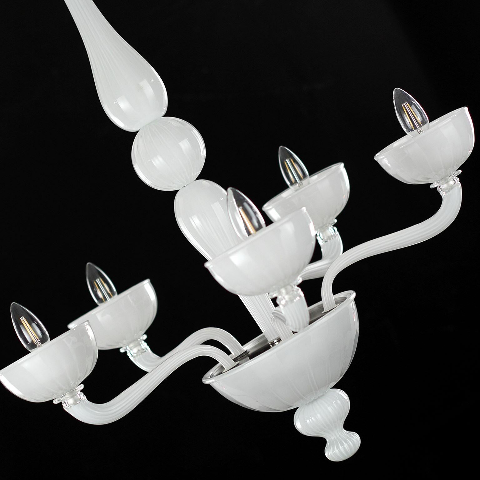 Rigadin Chandelier 5 Arms White Encased Murano Glass Edgar by Multiforme In New Condition For Sale In Trebaseleghe, IT