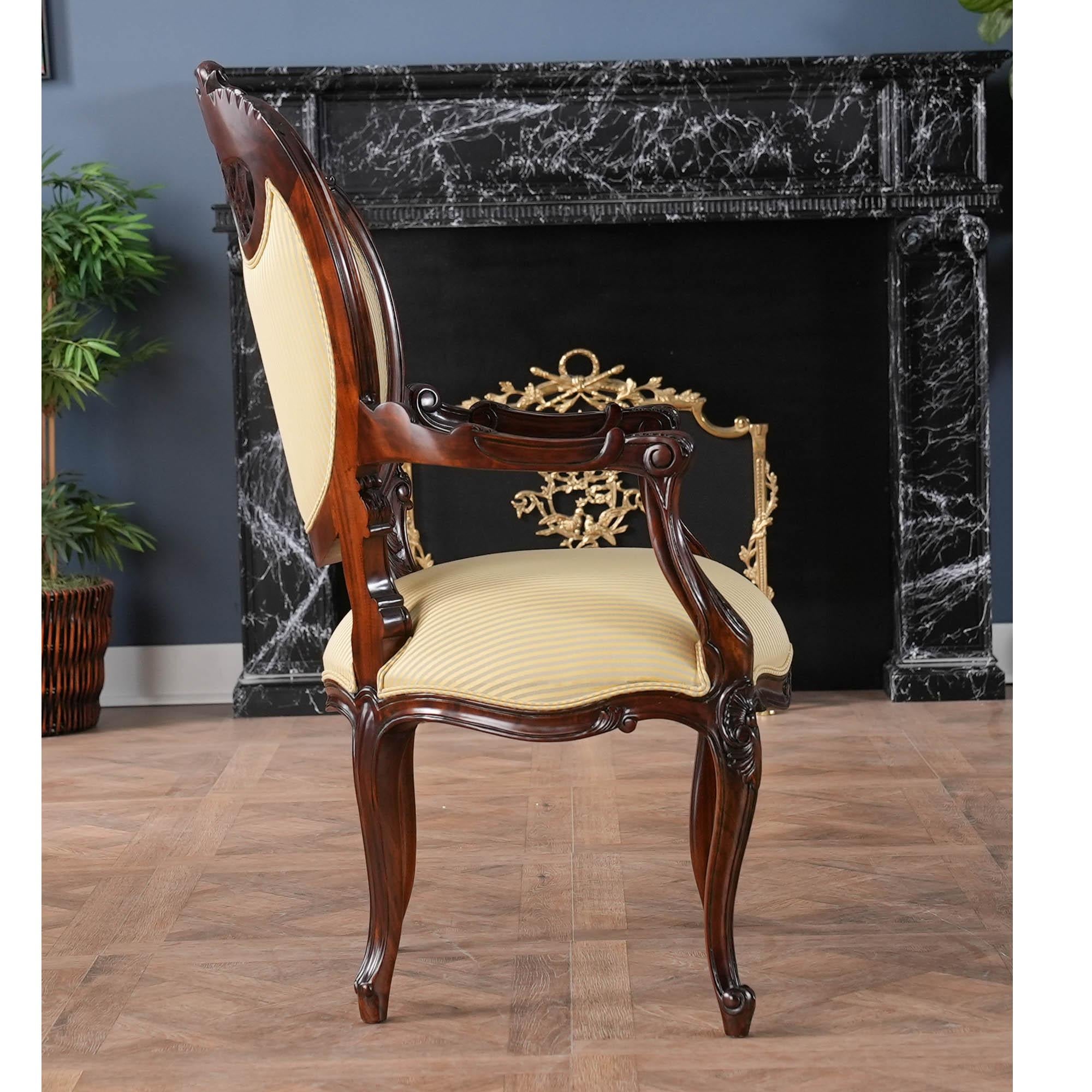 Silla de chimenea derecha Siglo XXI y contemporáneo en venta