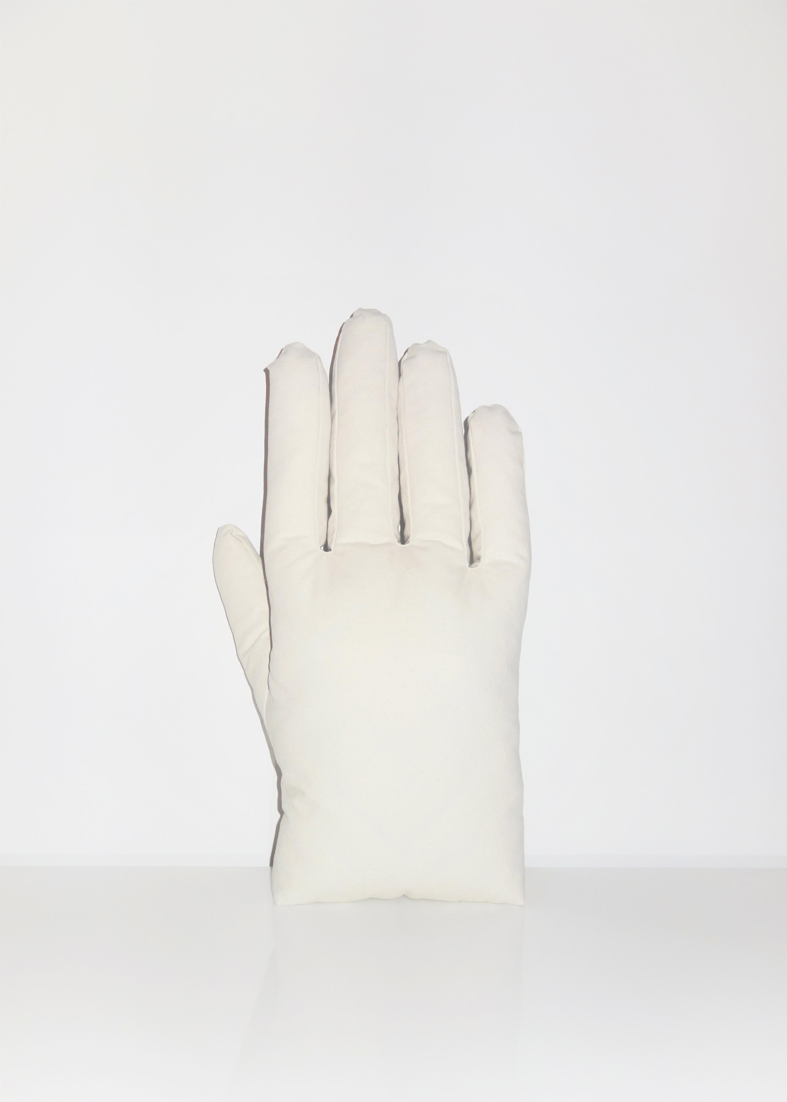 Das Right Hand Pillow ist eine Anspielung auf den Namensgeber der Marke, Sohn. Sohn bedeutet wörtlich übersetzt 