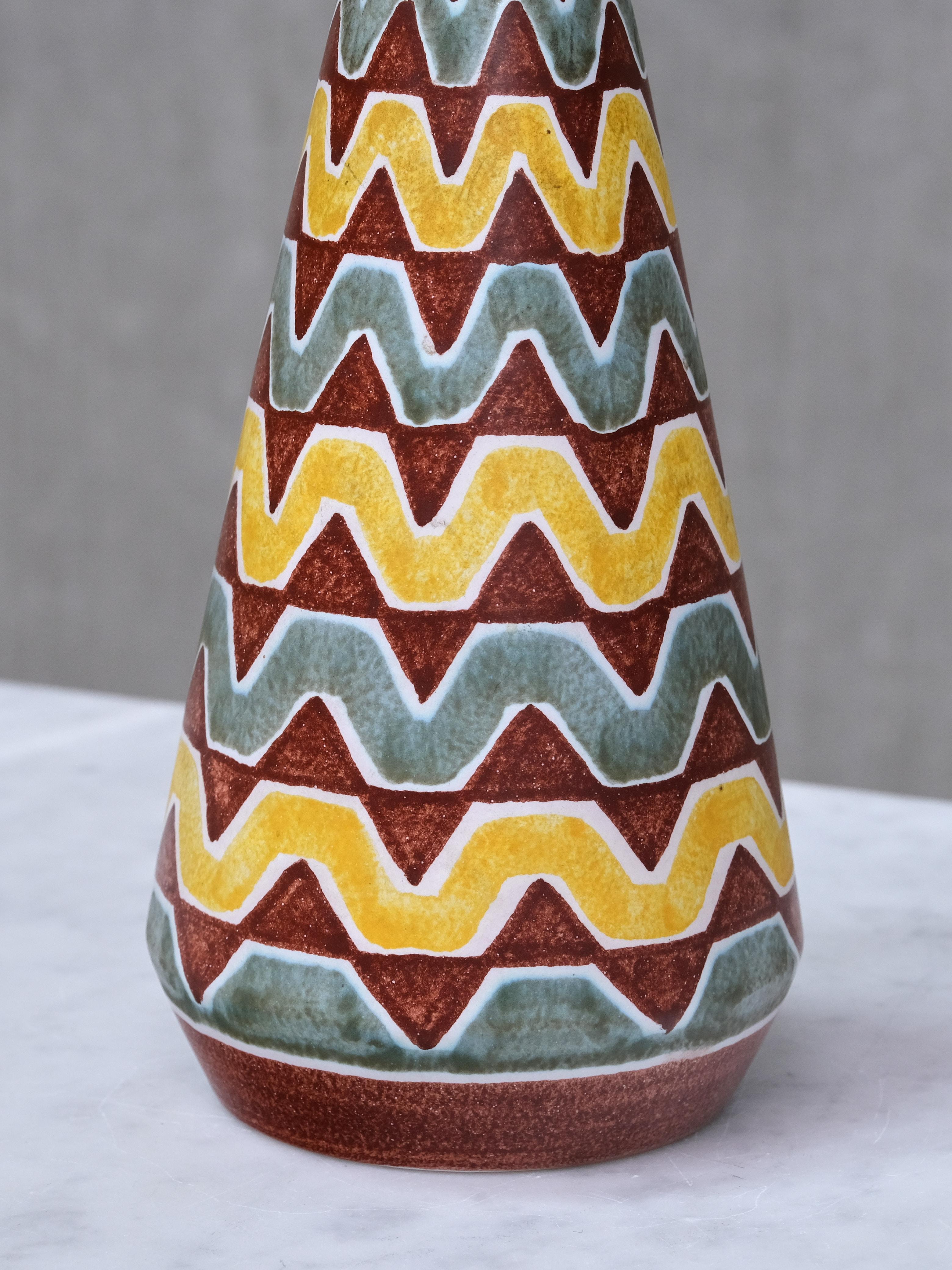 Rigmor Nielsen Ceramic Table Lamp with Zig Zag Pattern, Søholm, Denmark, 1960s Escandinavo moderno en venta