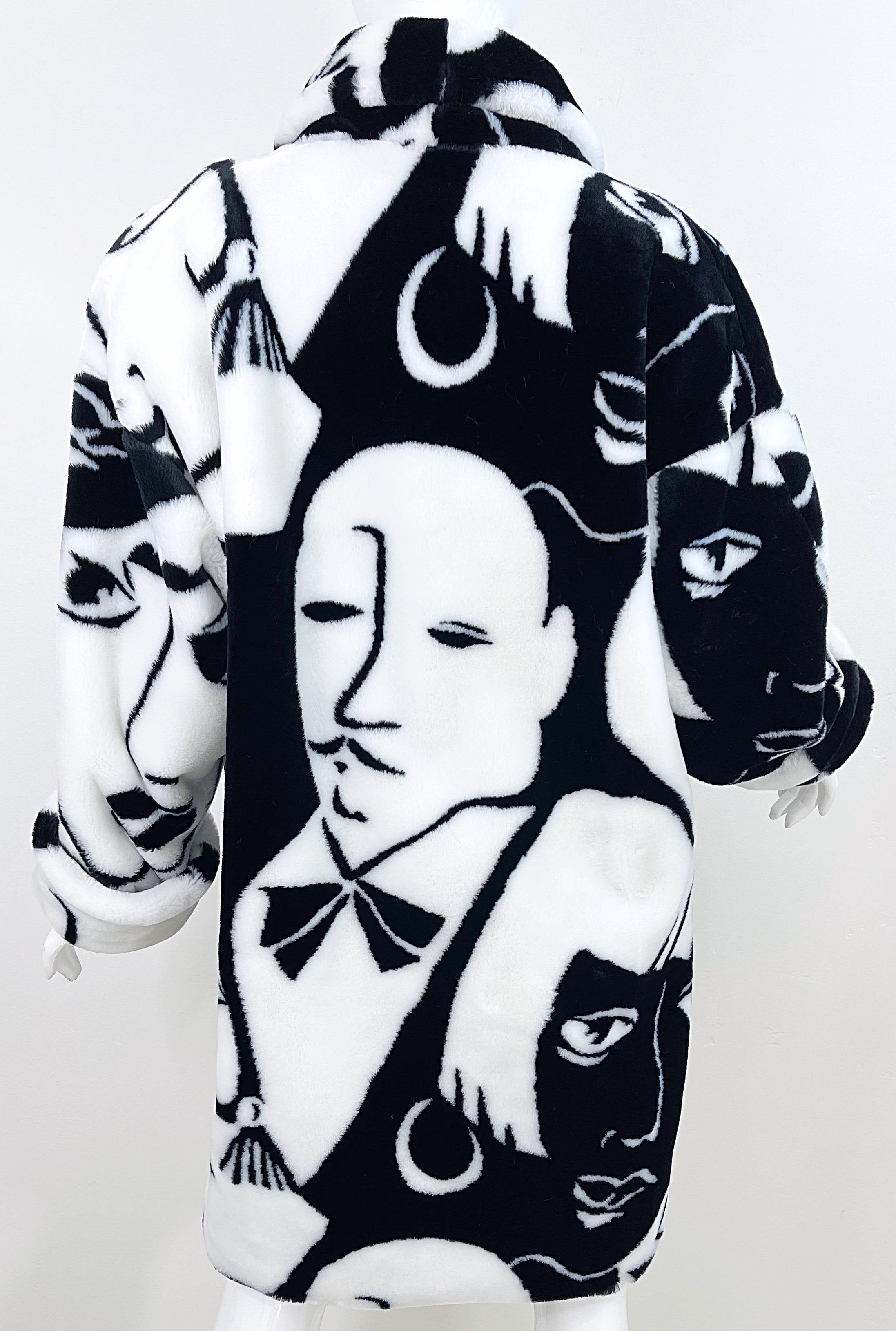 Women's Rihanna’s Avant Garde Faux Fur Face Print Black and White 1980s Jacket 80s Coat For Sale