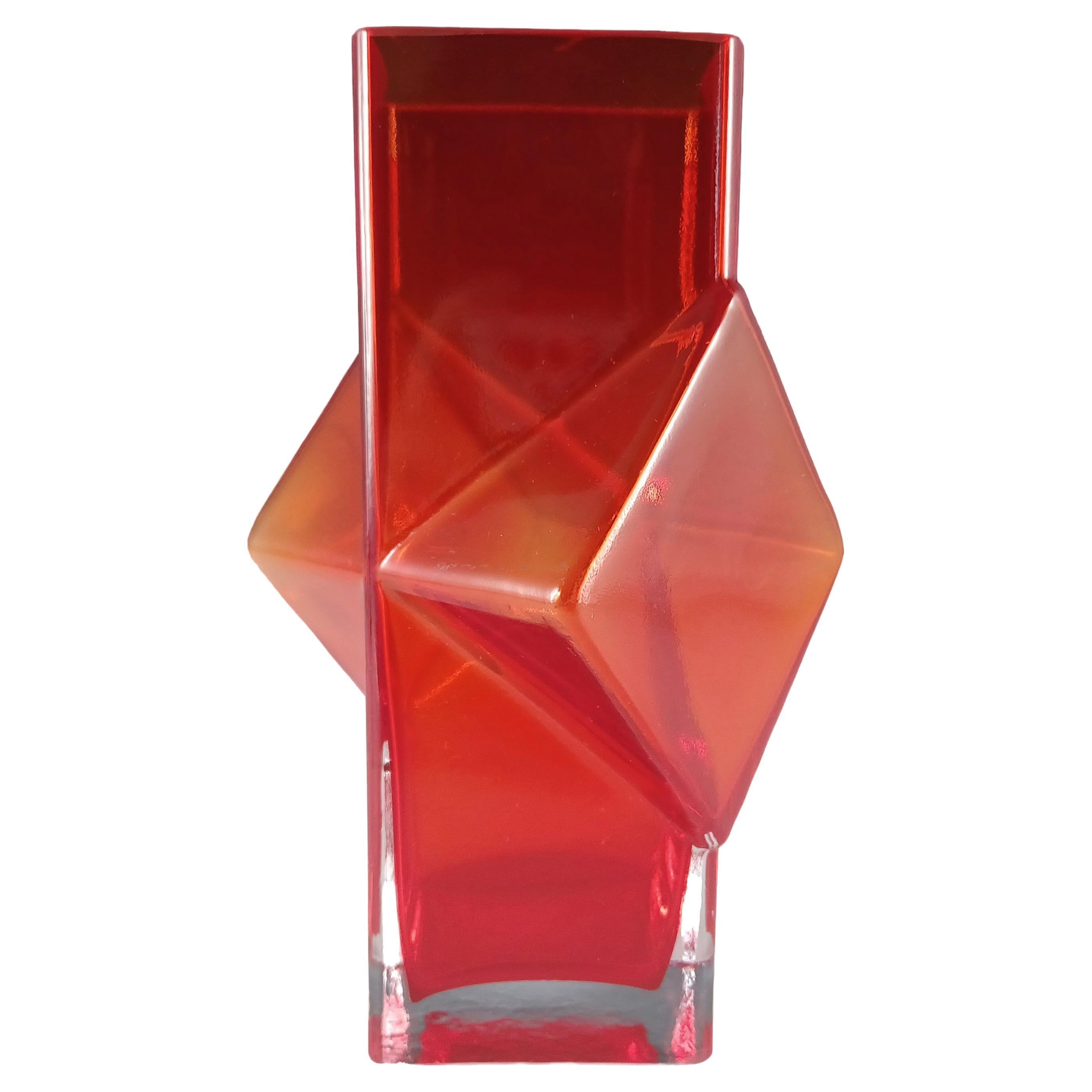 Riihimaki #1388 Erkkitapio Siiroinen Red Glass Pablo Vase For Sale