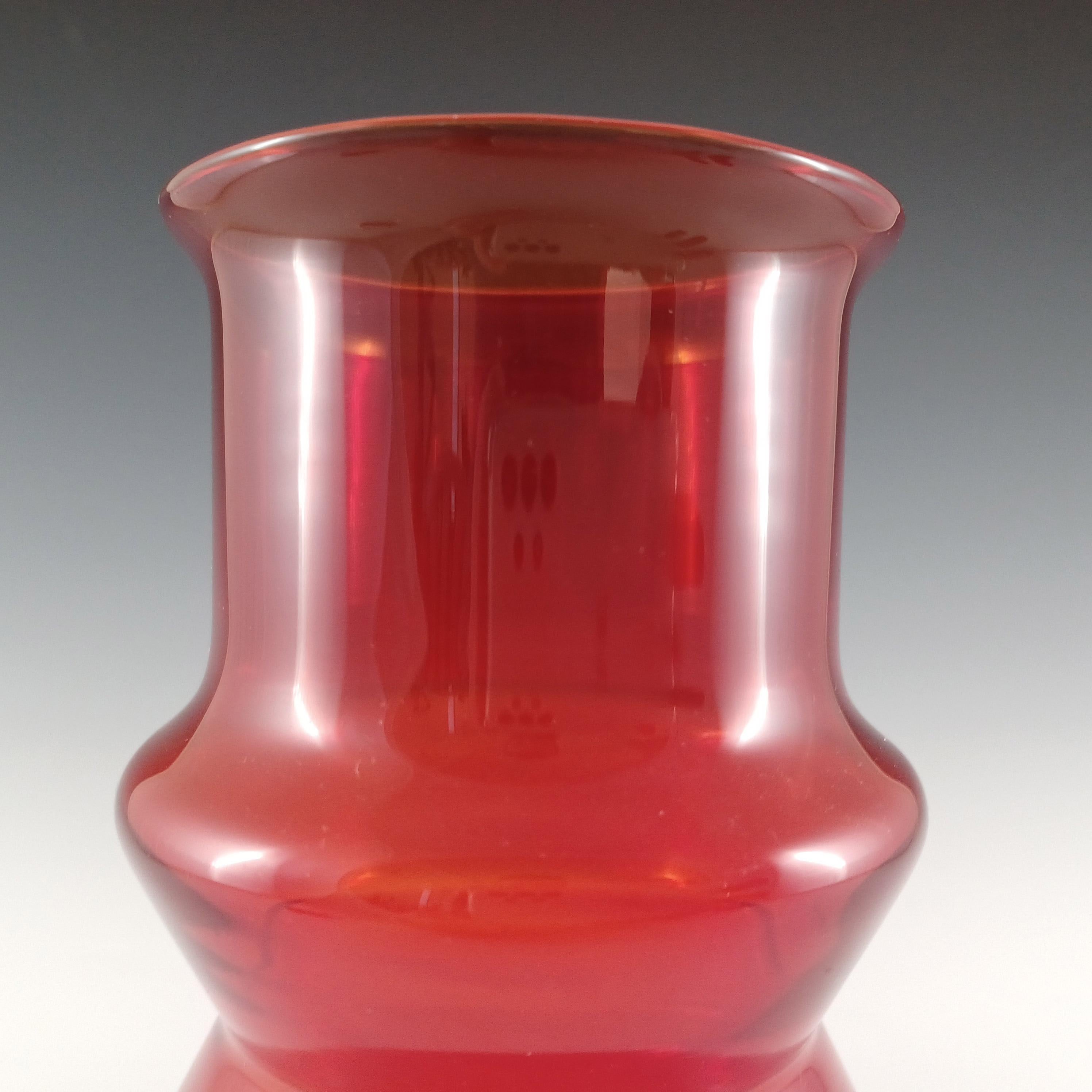 Vaso Riihimaki #1519 Riihimaen in vetro rosso 