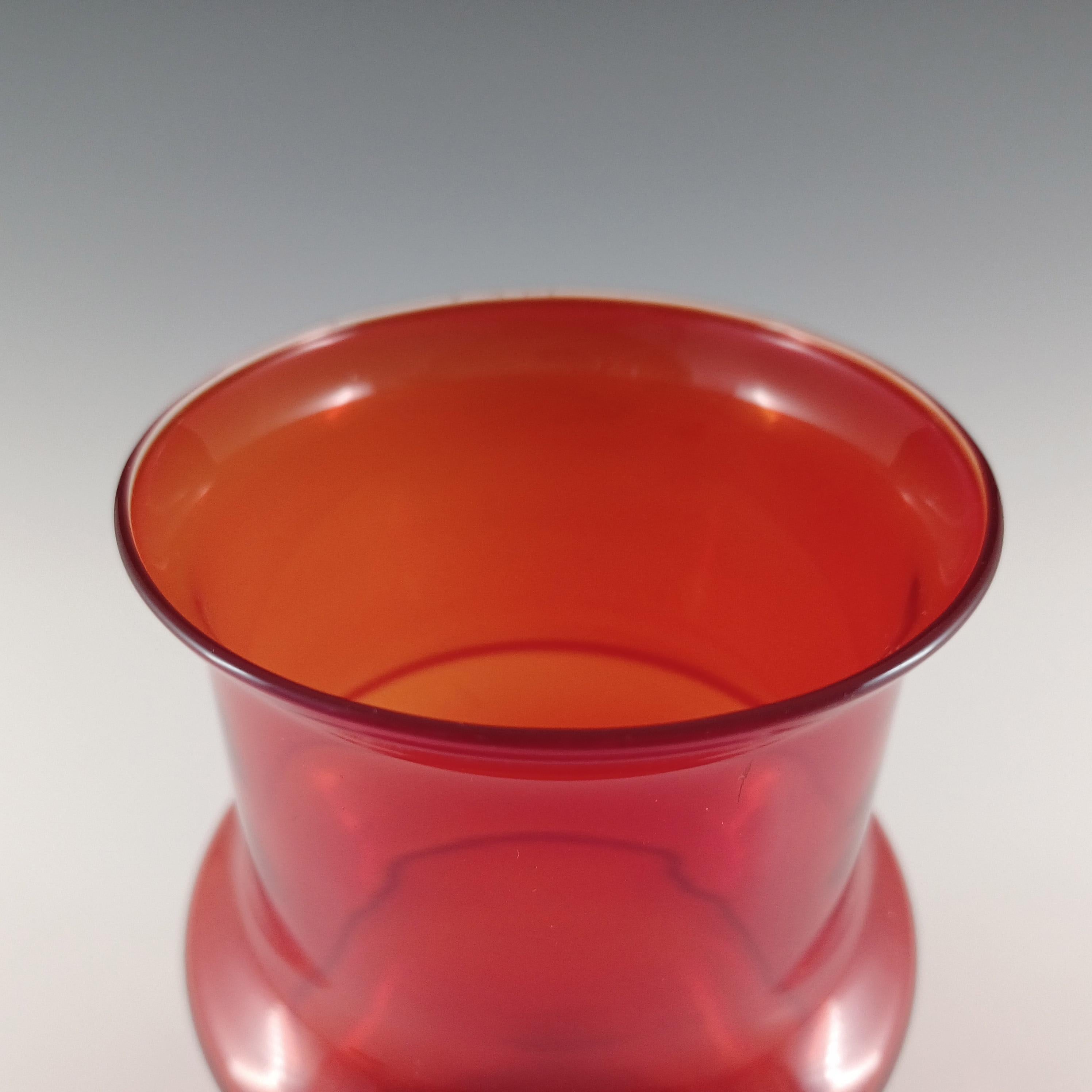 Fine XX secolo Vaso Riihimaki #1519 Riihimaen in vetro rosso 