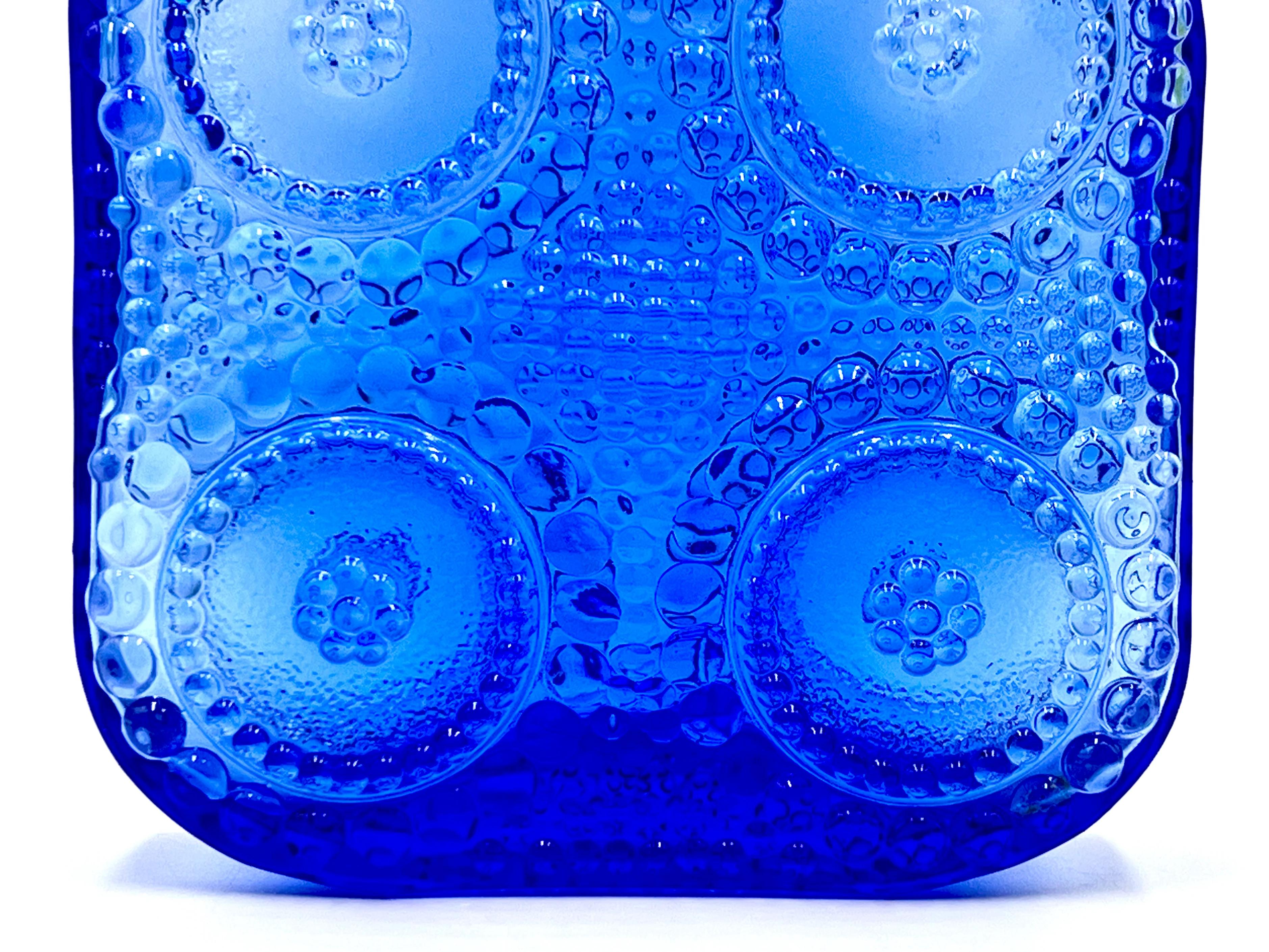 Late 20th Century Riihimäki / Riihimäen Lasi (Finland) 'Grapponia' Bottle Vase, in Blue For Sale