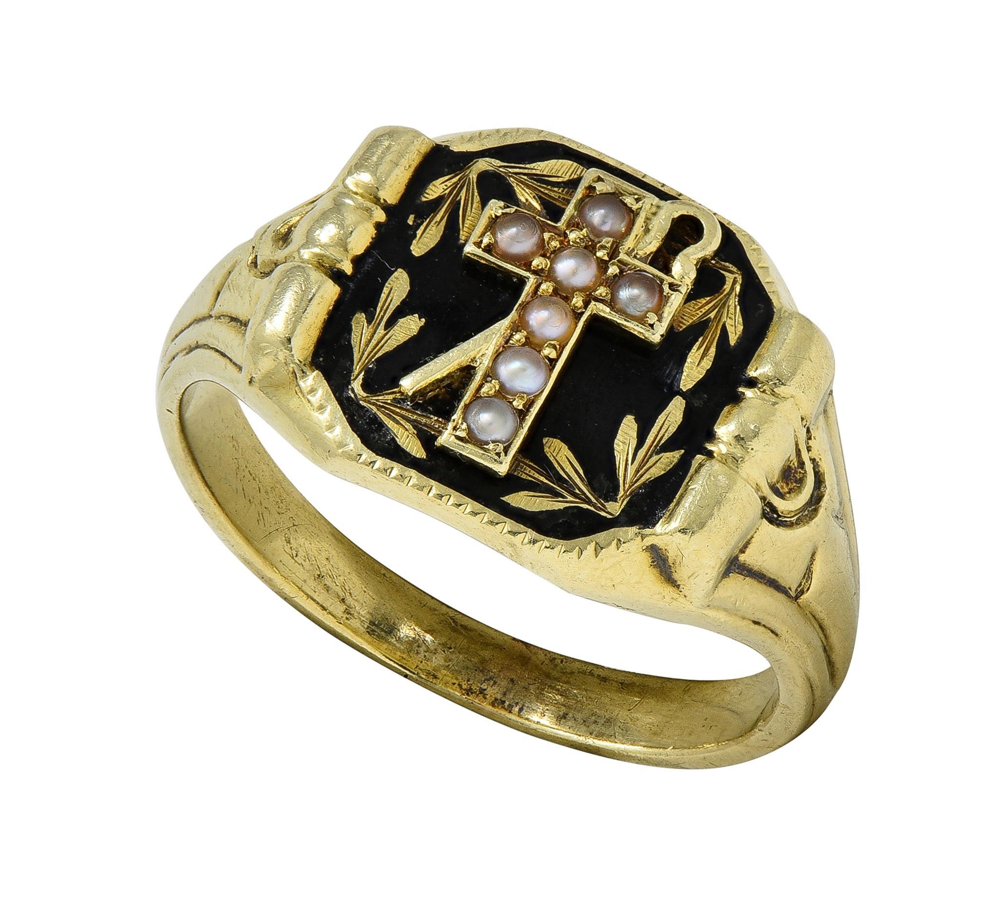 Riker Brothers Anello con smalto in oro giallo 14K con croce antica e lutto Unisex in vendita 2