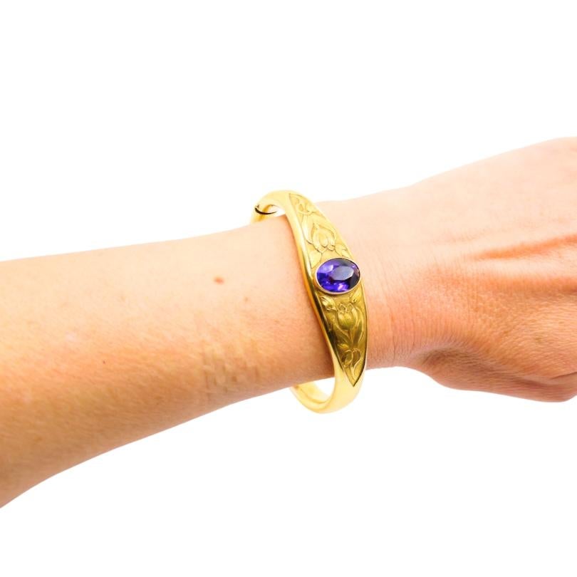 Oval Cut Riker Brothers Art Nouveau 14k Gold Bangle Amethyst Bracelet