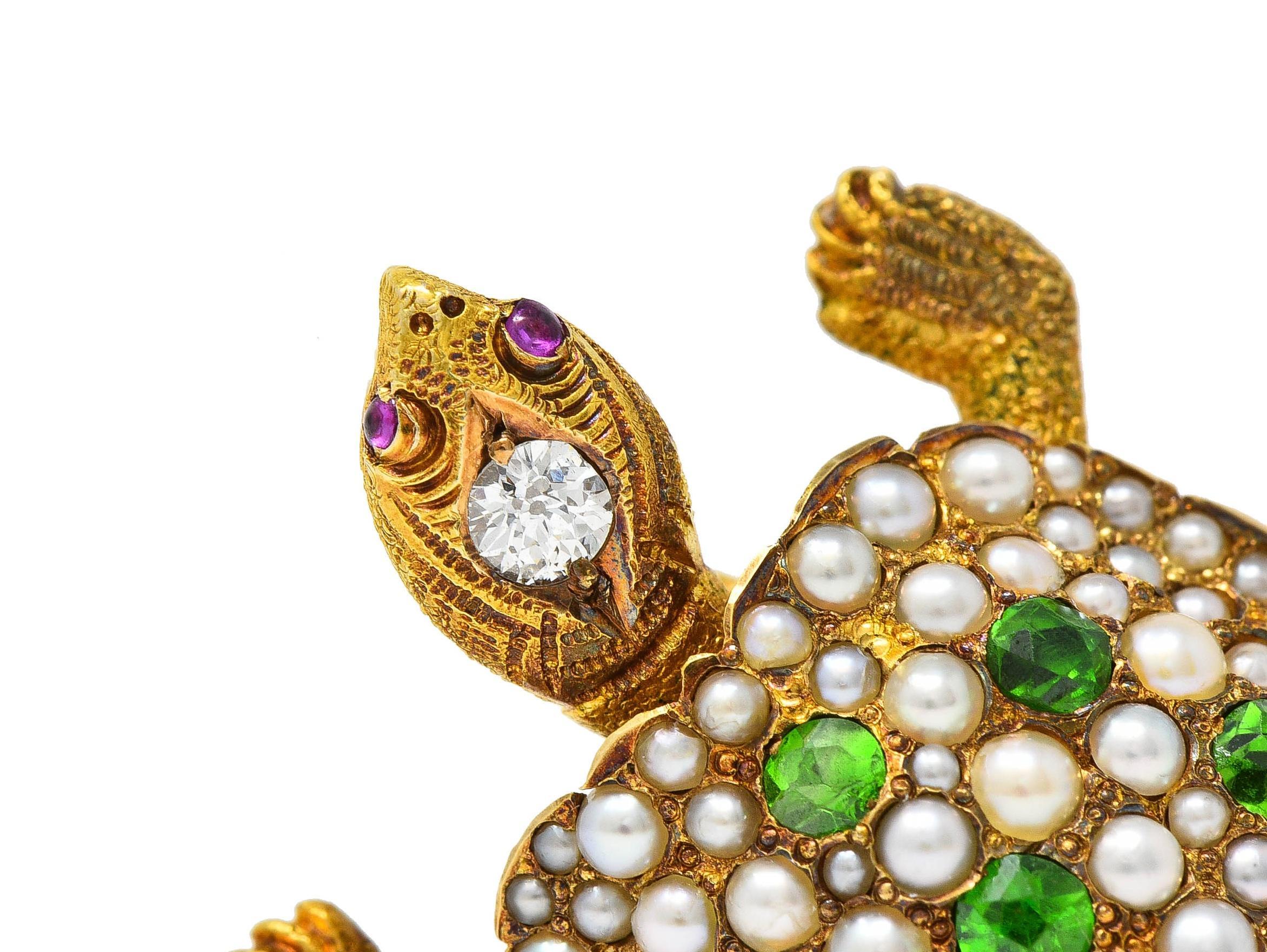 Riker Brothers Antike Schildkrötenbrosche, Jugendstil, Diamant Demantoid 14K Gold, antik im Angebot 3