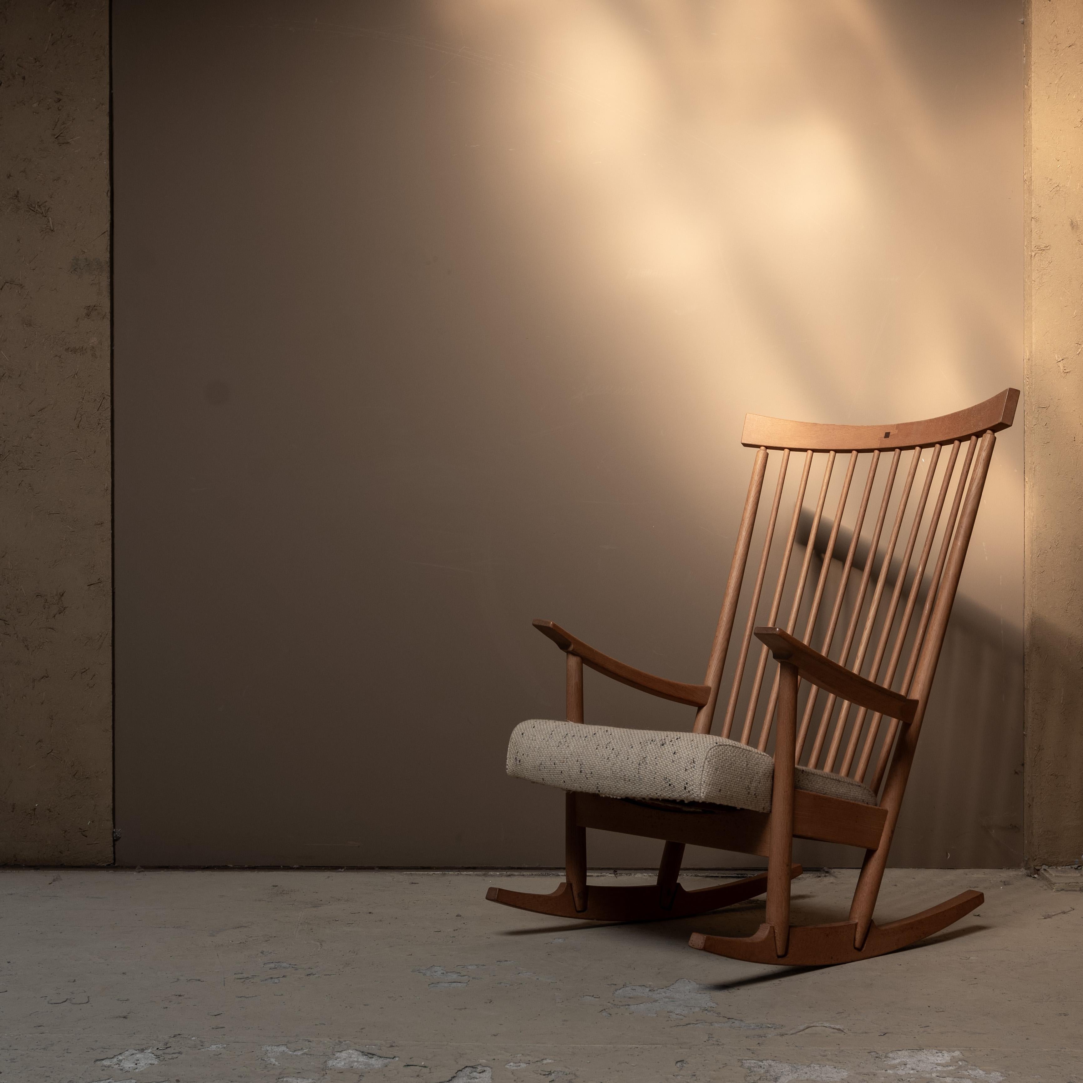 Fine XX secolo Sedia a dondolo Riki Watanabe 