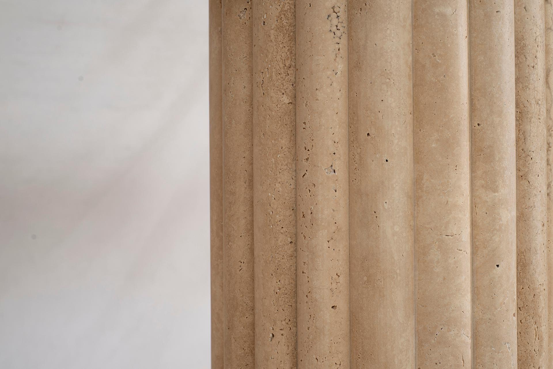 XXIe siècle et contemporain Console RIMA, marbre tavertin en vente