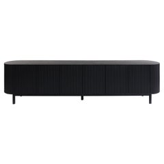 Credenza RIMA, 3M in legno massiccio di Oak Wood con finitura nera