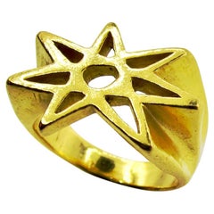 RIMA JEWELS Anillo de oro de 22 quilates con estrella alquímica de siete puntas